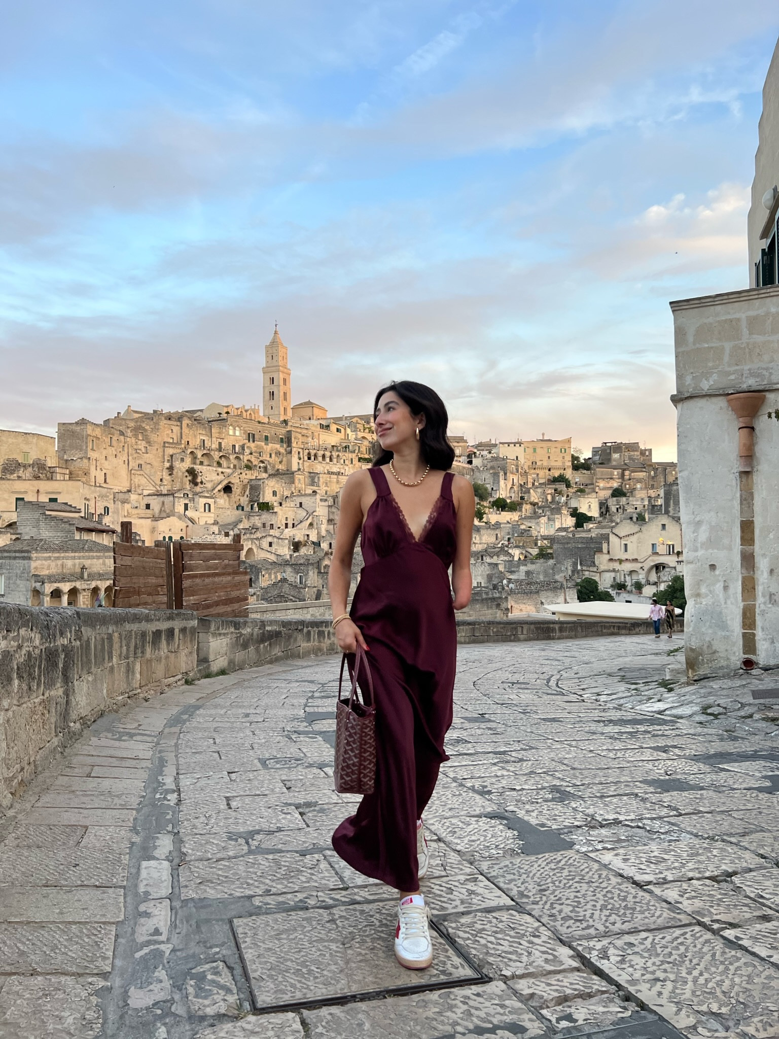 A night out in Italy ✨ 



Fall dresses | fall outfits | wedding guest | sneakers | tote bag |

#LTKstyletip #LTKshoecrush #LTKtravel