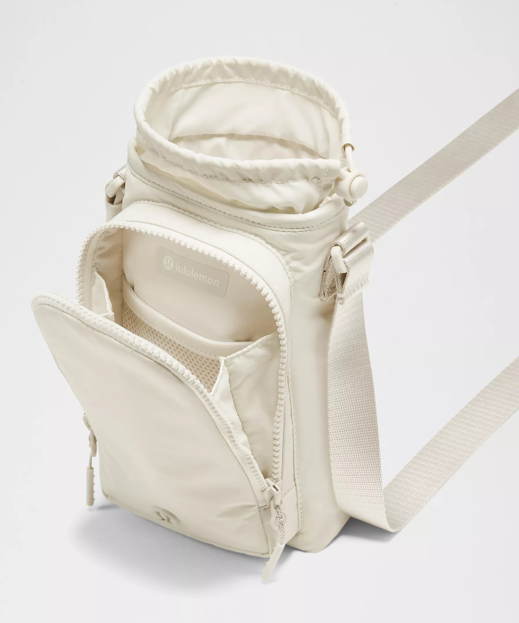 Water Bottle Crossbody with Front Pocket 2L | lululemon (CA)