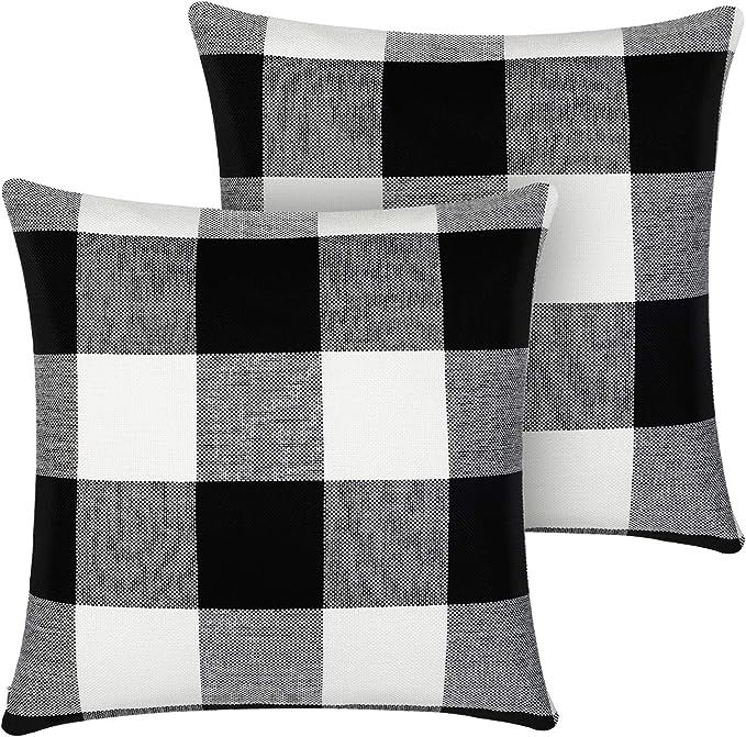 InnoGear Pillow Covers, 18 x 18 inch Set of 2 Black and White Buffalo Plaid Cotton Linen Pillow C... | Amazon (US)