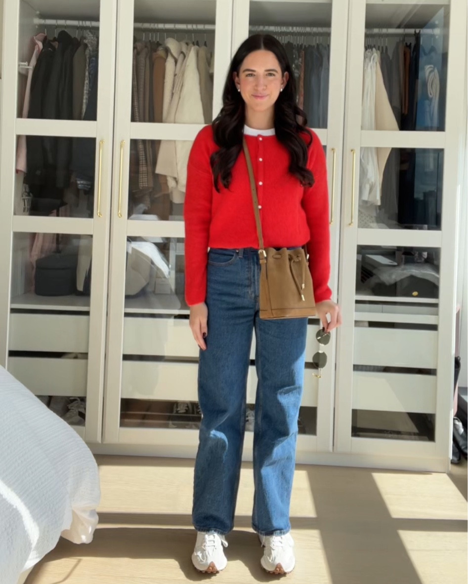 XSmall sweater

Cardigan outfit, fall outfit, fall fashion, Abercrombie 

#LTKSeasonal #LTKstyletip #LTKfindsunder100