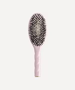N.02 THE ESSENTIAL All Purpose Brush | Liberty London (UK)