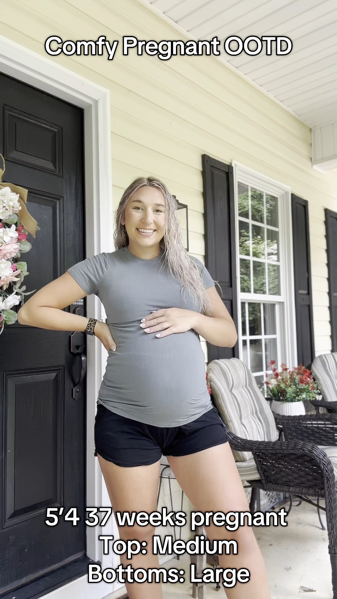 My favorite maternity outfit 