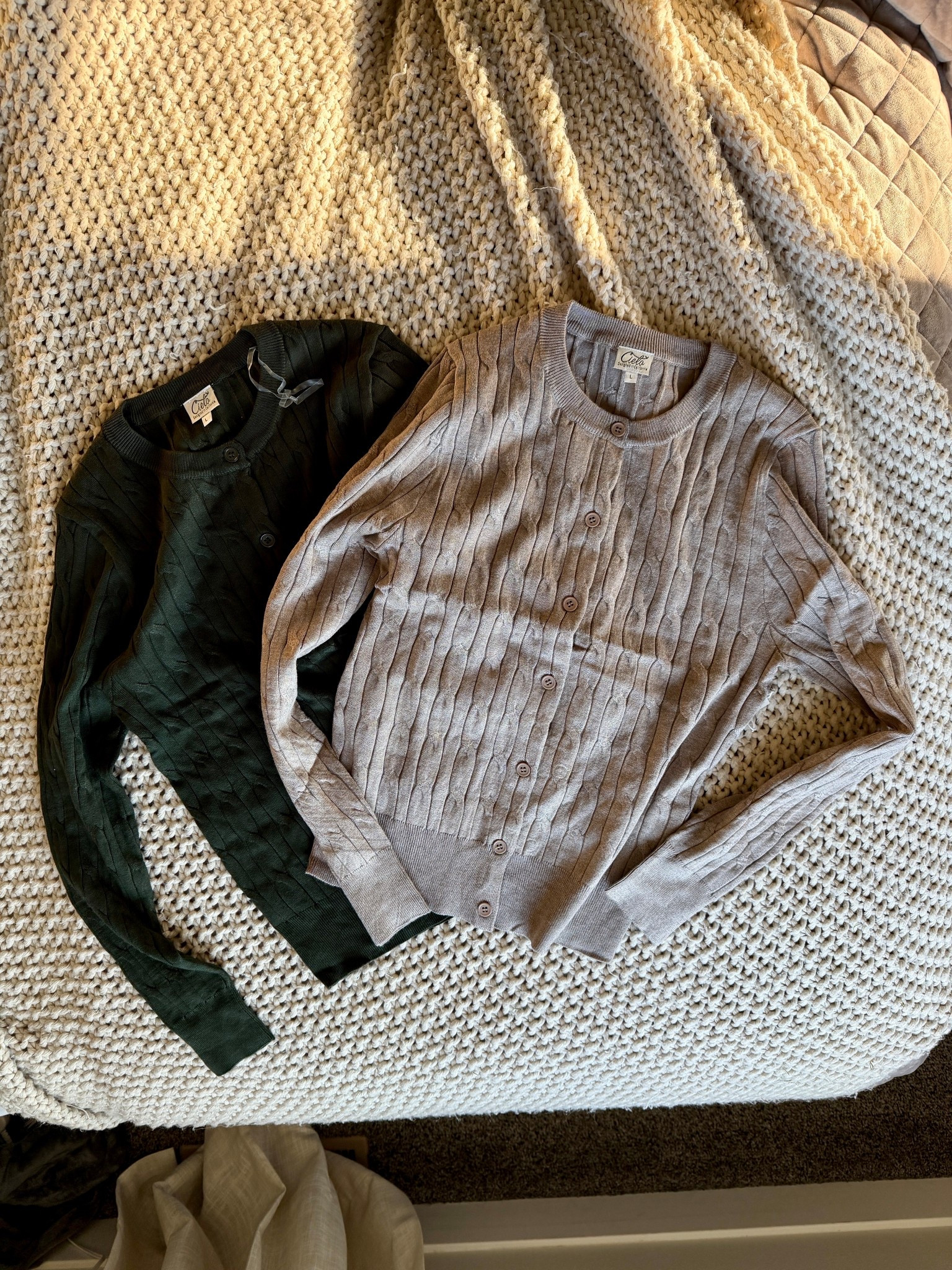 $20 cardigan that comes in a bunch of colors! 

#LTKMidsize #LTKWorkwear #LTKmomlife