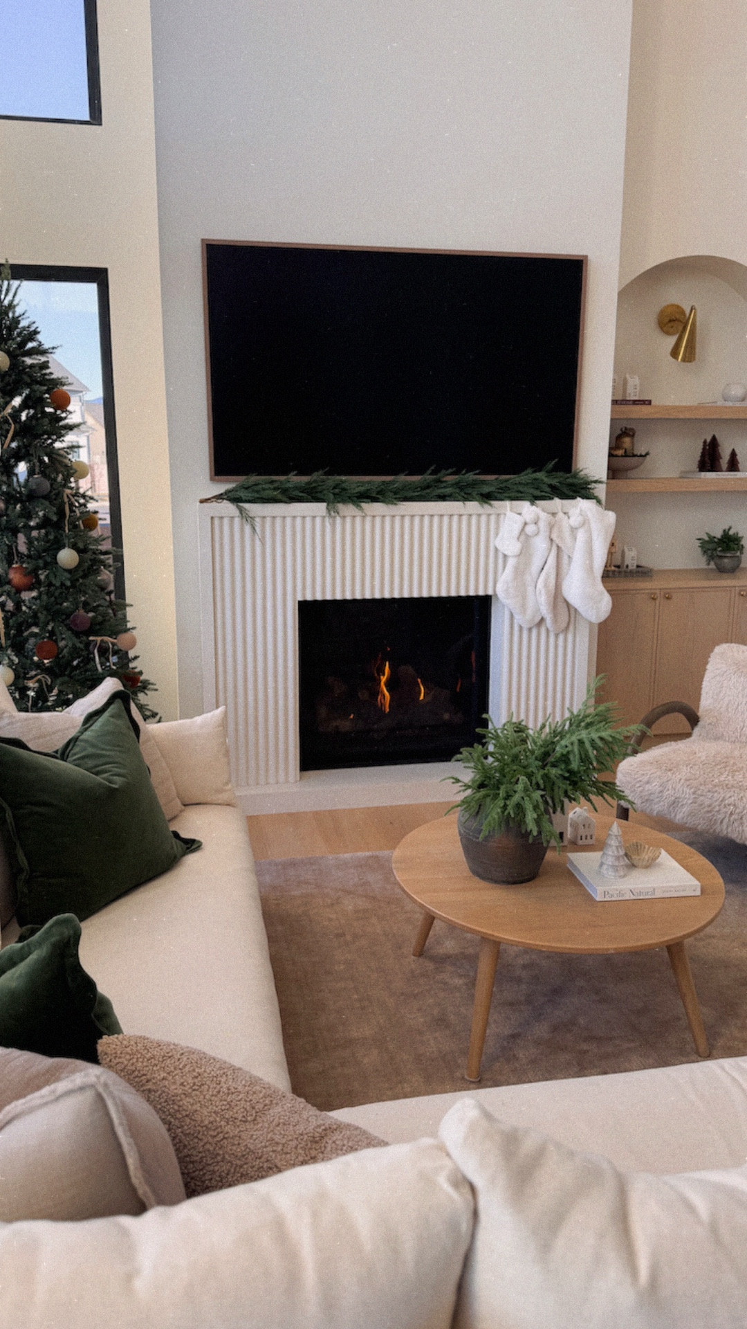 Add festive feels to your home this holiday season with these @wayfair decor finds. From luxe linen tree skirts to plush faux fur stockings and earthy accent pieces, our fave picks will transform your space! #Wayfair #wayfairpartner #Ad 

#LTKHome #LTKHoliday #LTKSeasonal