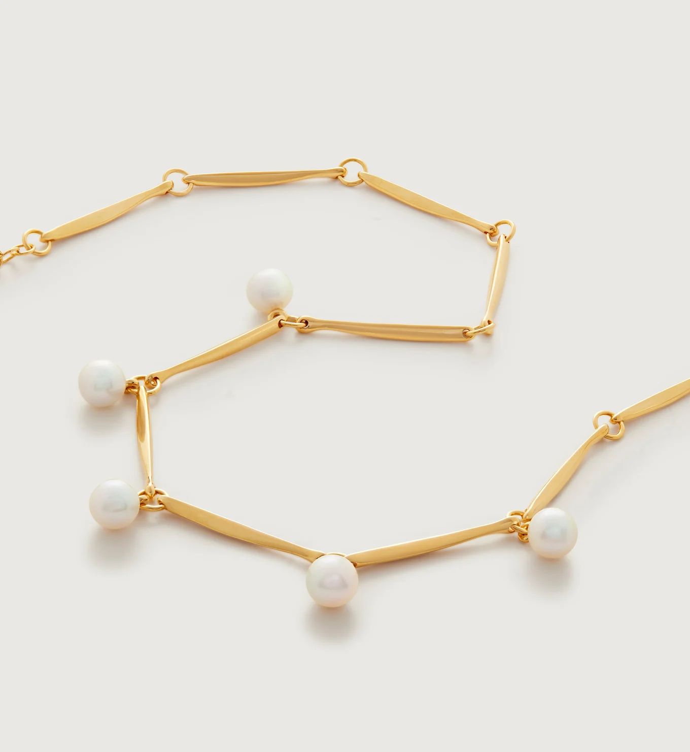 Nura Round Pearl Drop Necklace Adjustable 41-46 cm/16-18' | Monica Vinader (Global)