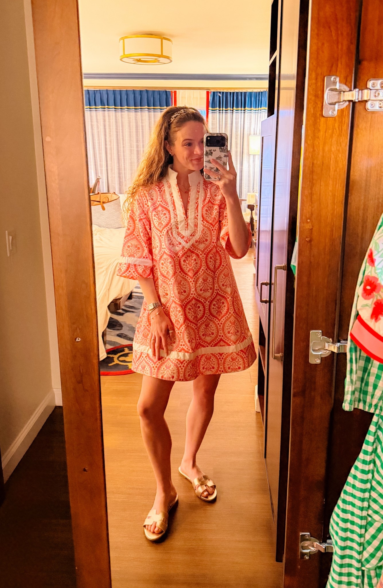 Work Conference Day 2 OOTD!! I am officially dubbing this year The Year of the Kaftan for me…I’m loving these dresses!! So comfy & chic, the perfect little dress for a summer day!! 🌸☀️

#LTKWorkwear #LTKTravel #LTKootd