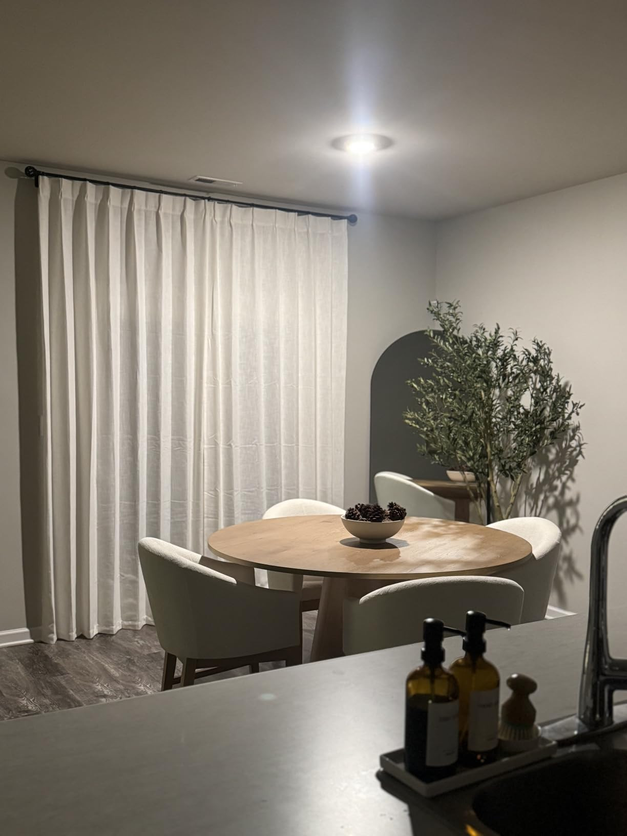 Curtine  | Amazon (US)