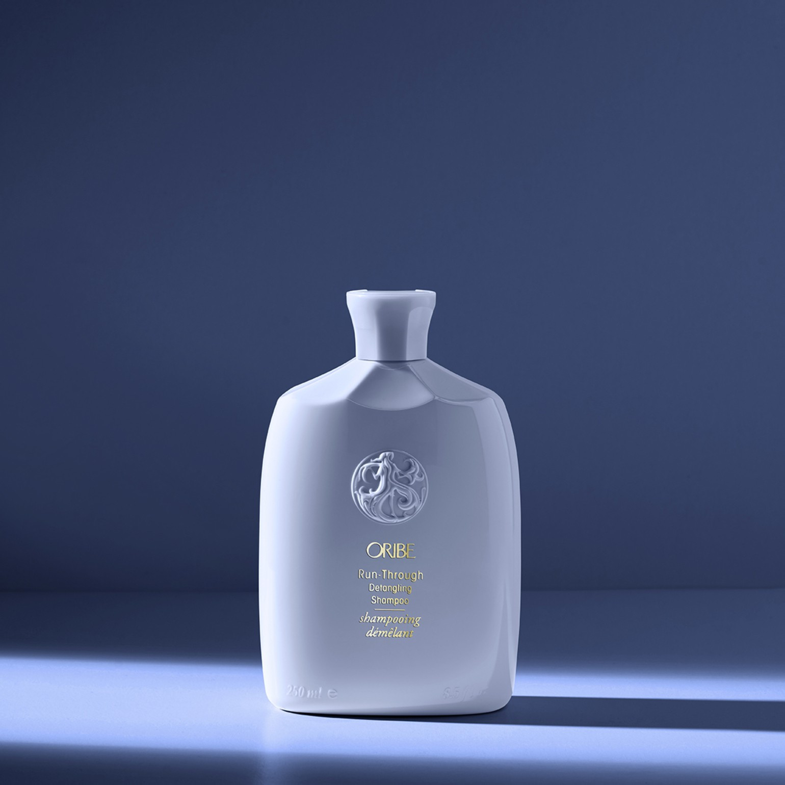 Run-Through Detangling Shampoo | Oribe Hair Care