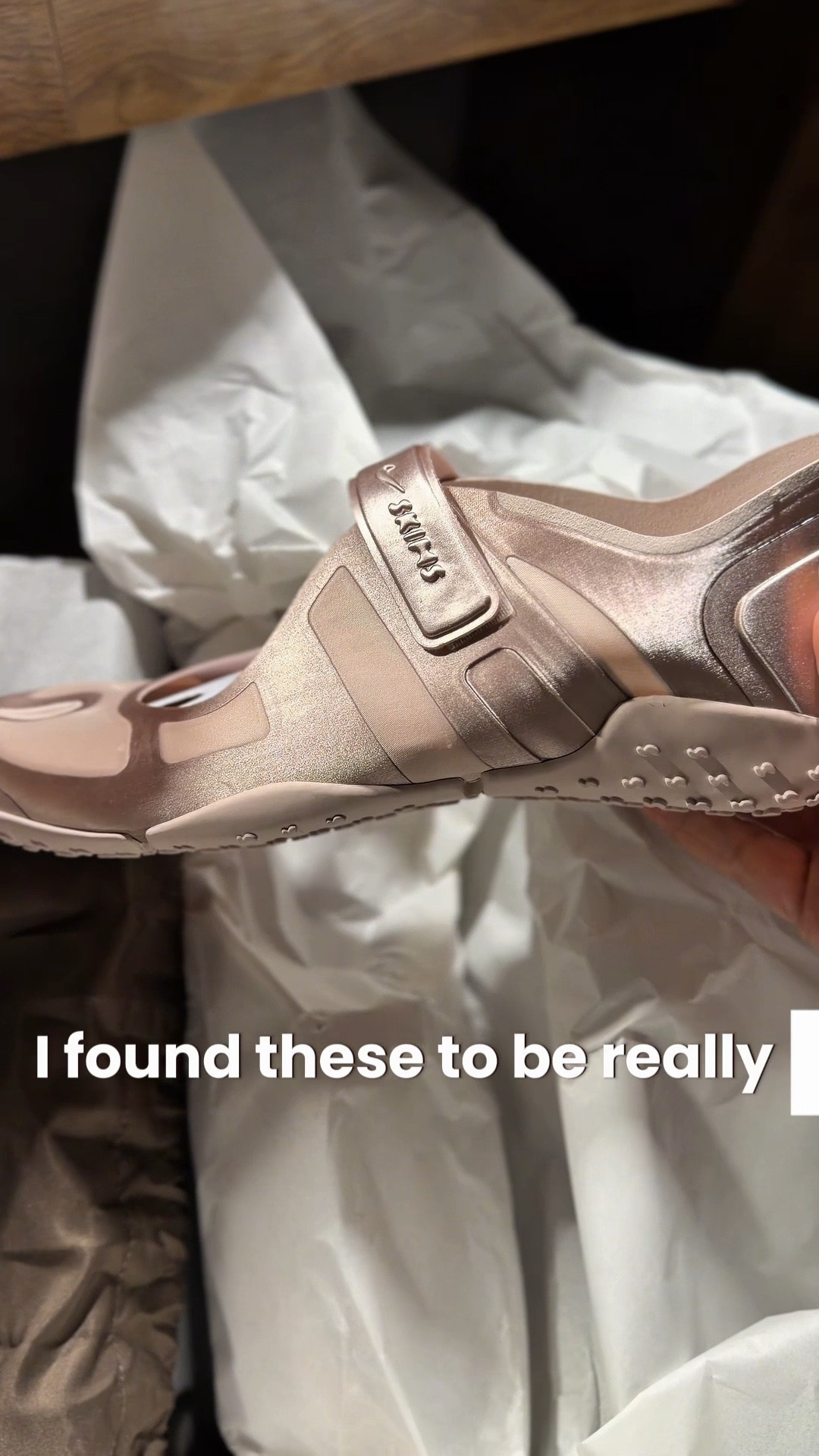 Found in my drafts🥰 

Unboxing NikeSkims Rifts|Material:Satin(rubber sole)|Color:Himalayan|Size:10 @SKIMS @Nike #nikerifts #nikeskims 

#LTKActive #LTKTall #LTKootd