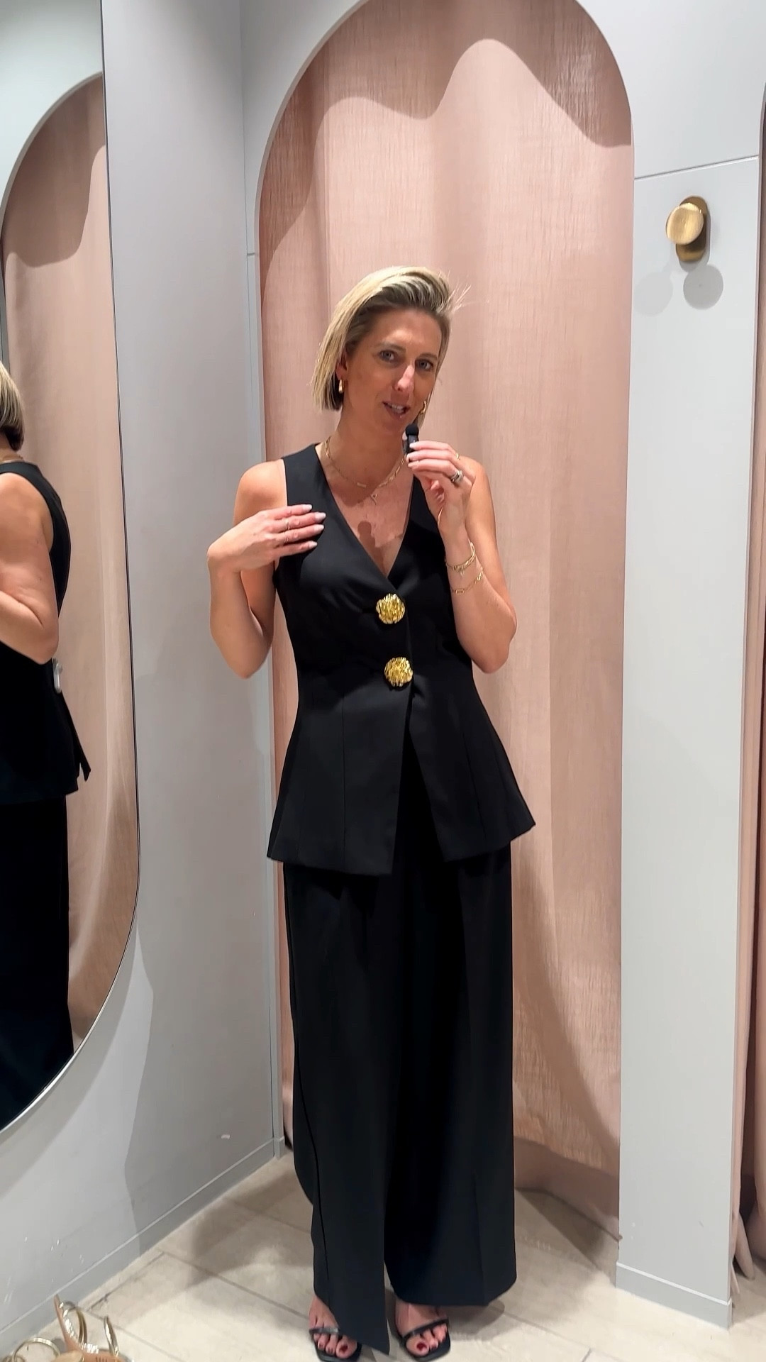 TROUSERS you can take from casual to formal!! How fabulous is the matching vest - adore!!! Such beautiful tailoring and a STEAL!

#LTKpartywear #LTKworkwear #LTKaustralia
