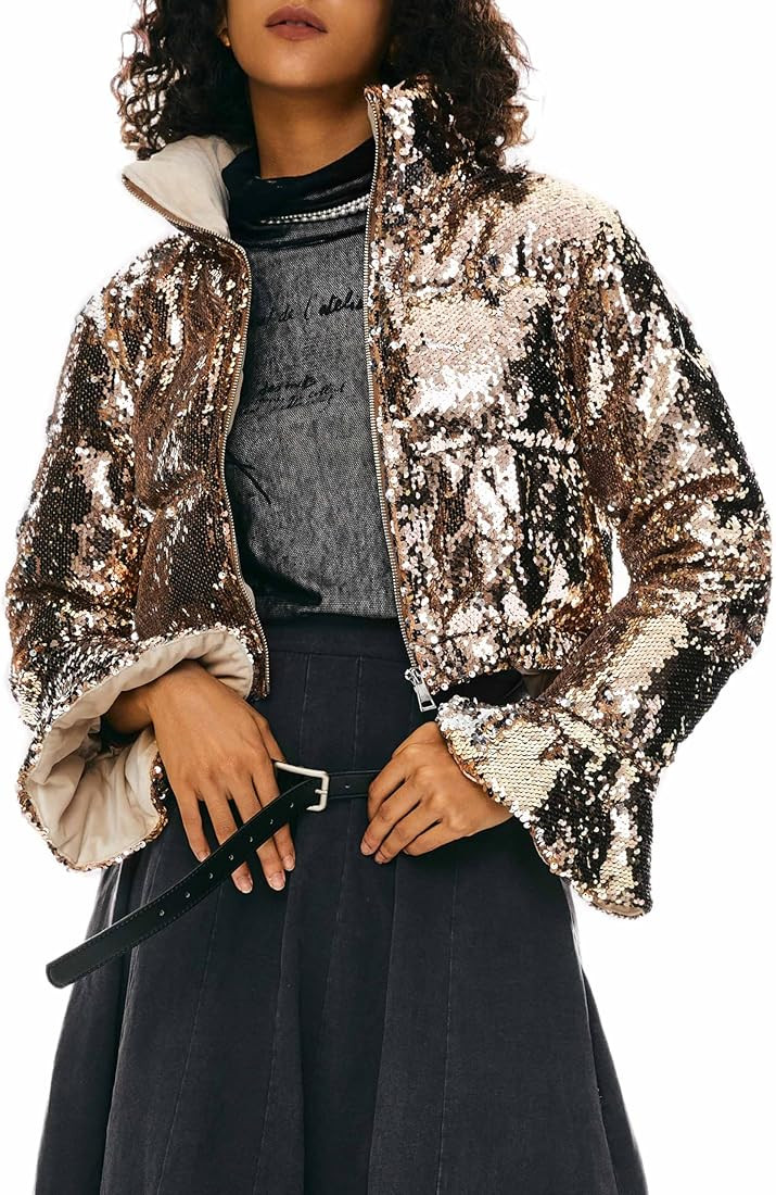Orolay Women's Ultra Short Shiny Down Coat Sequin Petite Jacket with Stand Collar | Amazon (US)