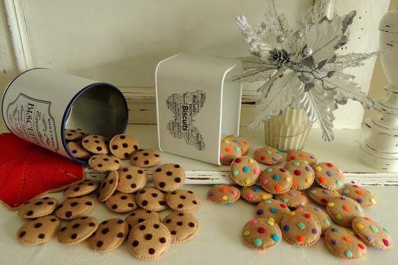 Set of 4 Chocolate Chip Felt Cookies or M&M, Circles Brown or Multi-Colored, Pretend Play Food Ki... | Etsy (US)