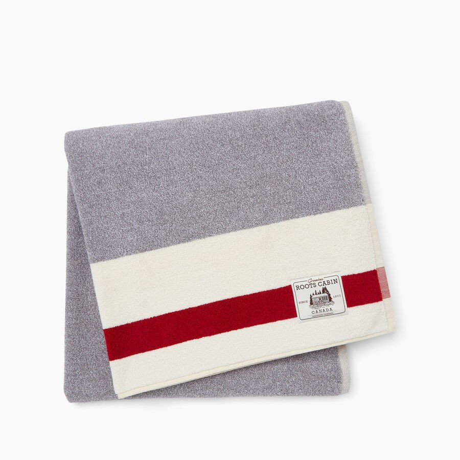 Cabin Beach Towel | Roots (CA)