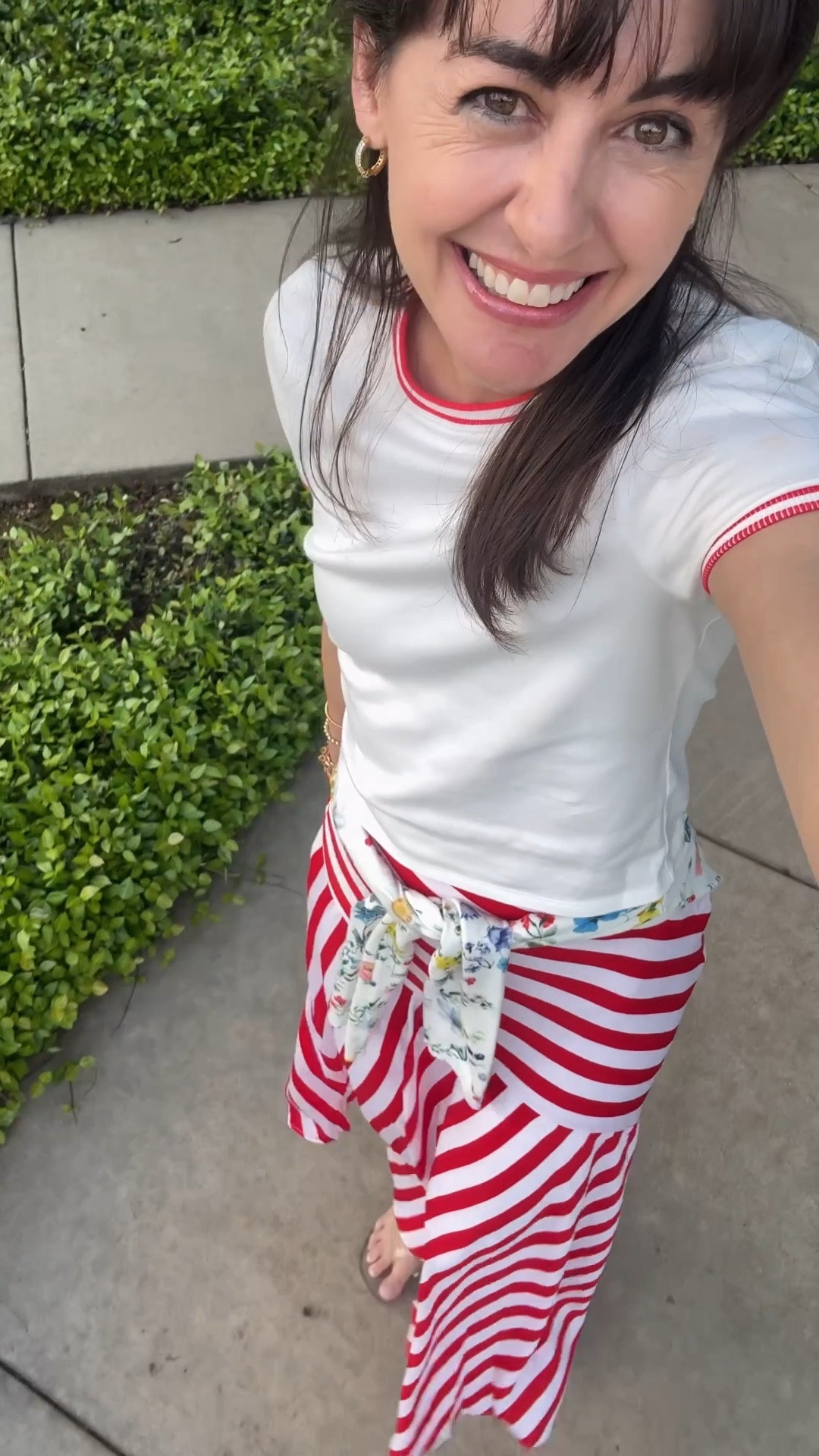 We don’t have a pool but I’ll take any excuse to wear a new outfit and live on a fabulous local business.

Wearing: 
Amazon skirt 
@Alice + Olivia cardigan and top  (use promo code closet_15 to save) 
Designer inspired jellies