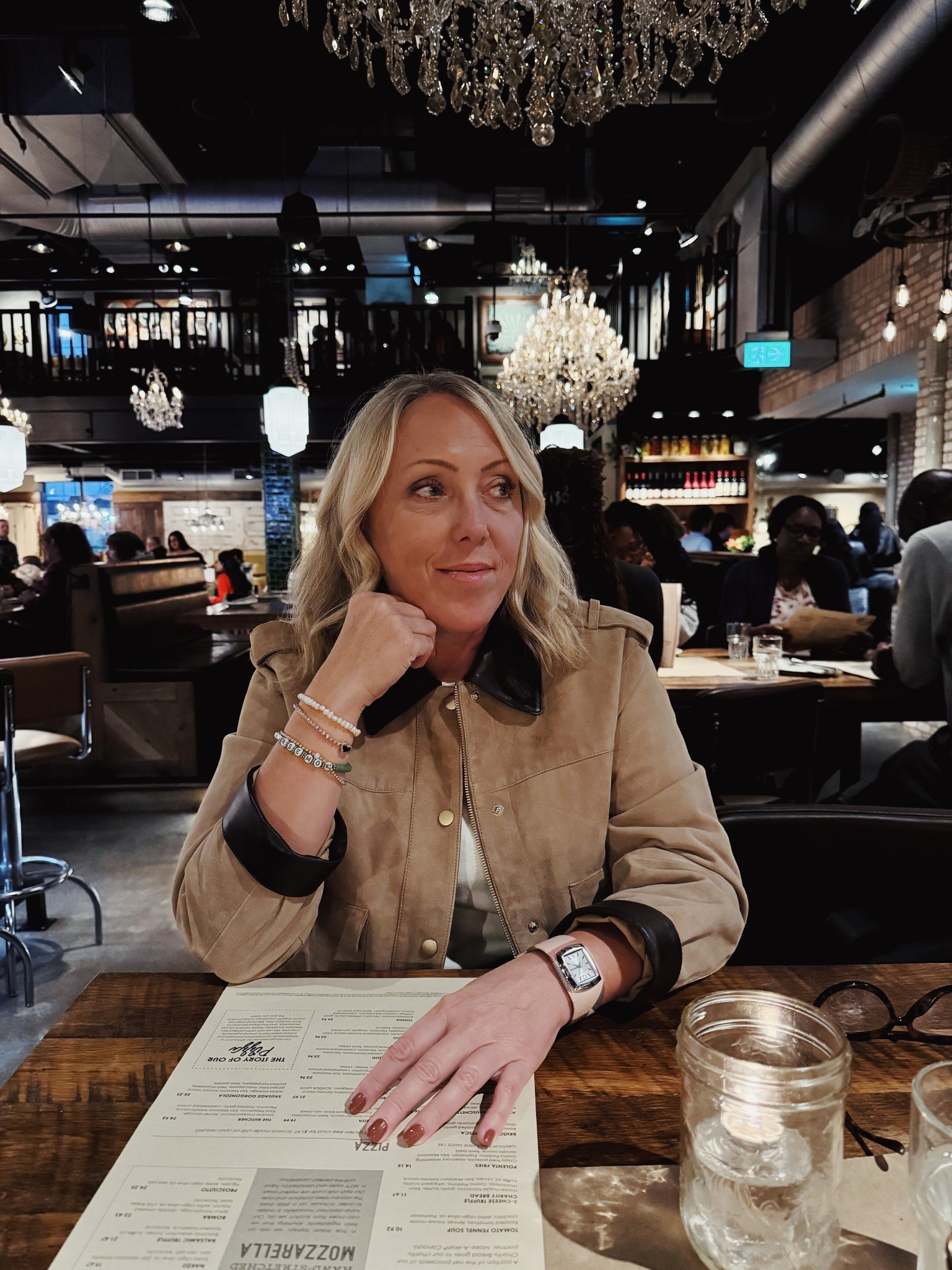 This jacket is a splurge but it’s one to keep for a long time.
#barnjacket #suede #fallstyle