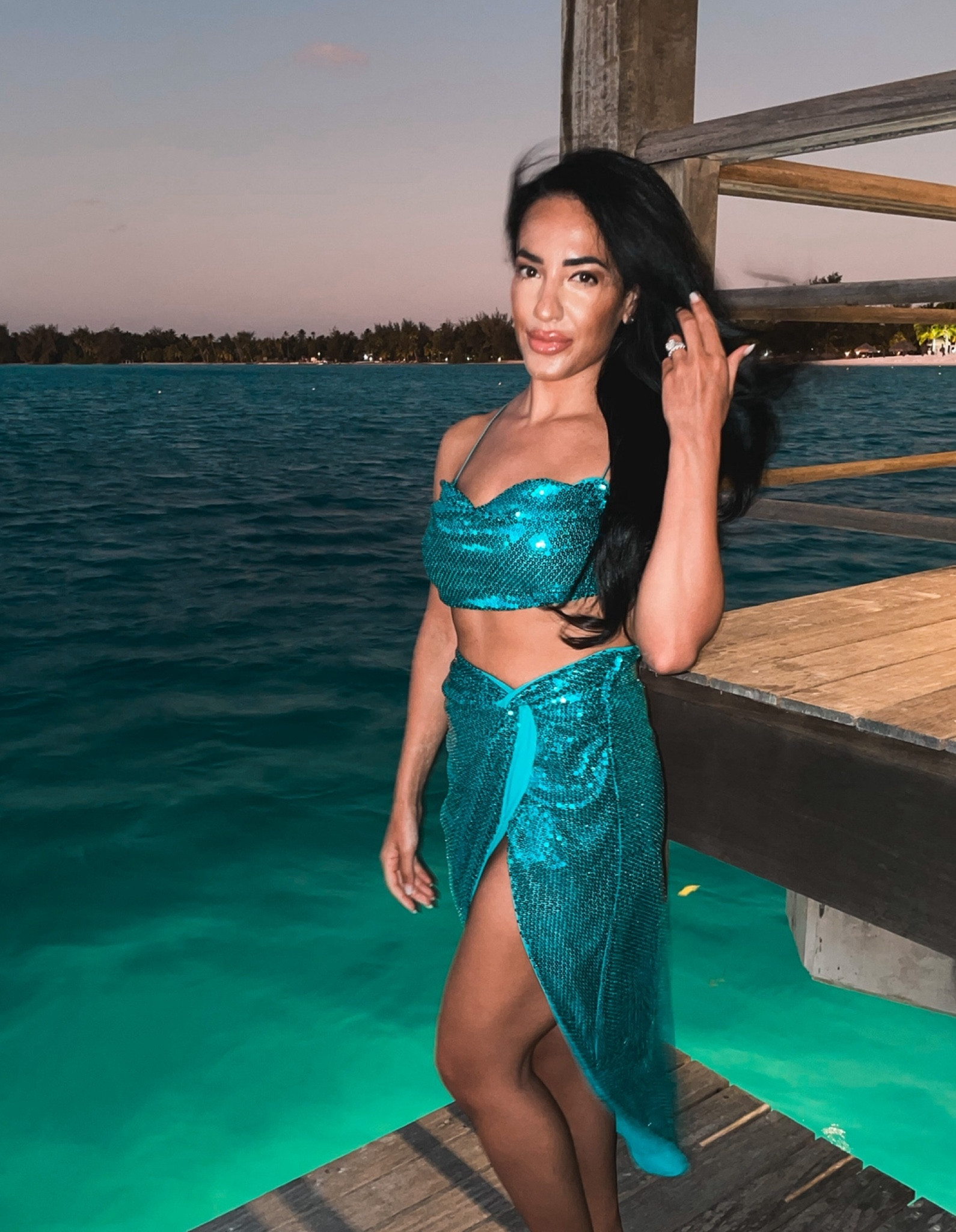 Honeymoon Edit 🏝️ 

Skirt runs big; I’m wearing an XS 
Sadly the matching top is sold out, but I’ve linked alternative options! 🧜‍♀️ 

Check out my Bora Bora collection for all linkable outfits worn in French Polynesia 🇵🇫🫶🏼

#LTKStyleTip #LTKTravel