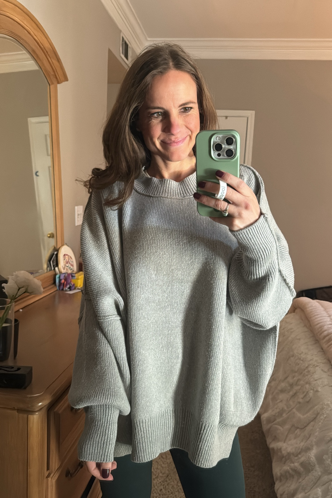 Cozy oversized sweater🩶 5-10 DIFFERENT COLORS to choose from!! 
I’m wearing a Small. 

#LTKCyberWeek #LTKHoliday #LTKSeasonal