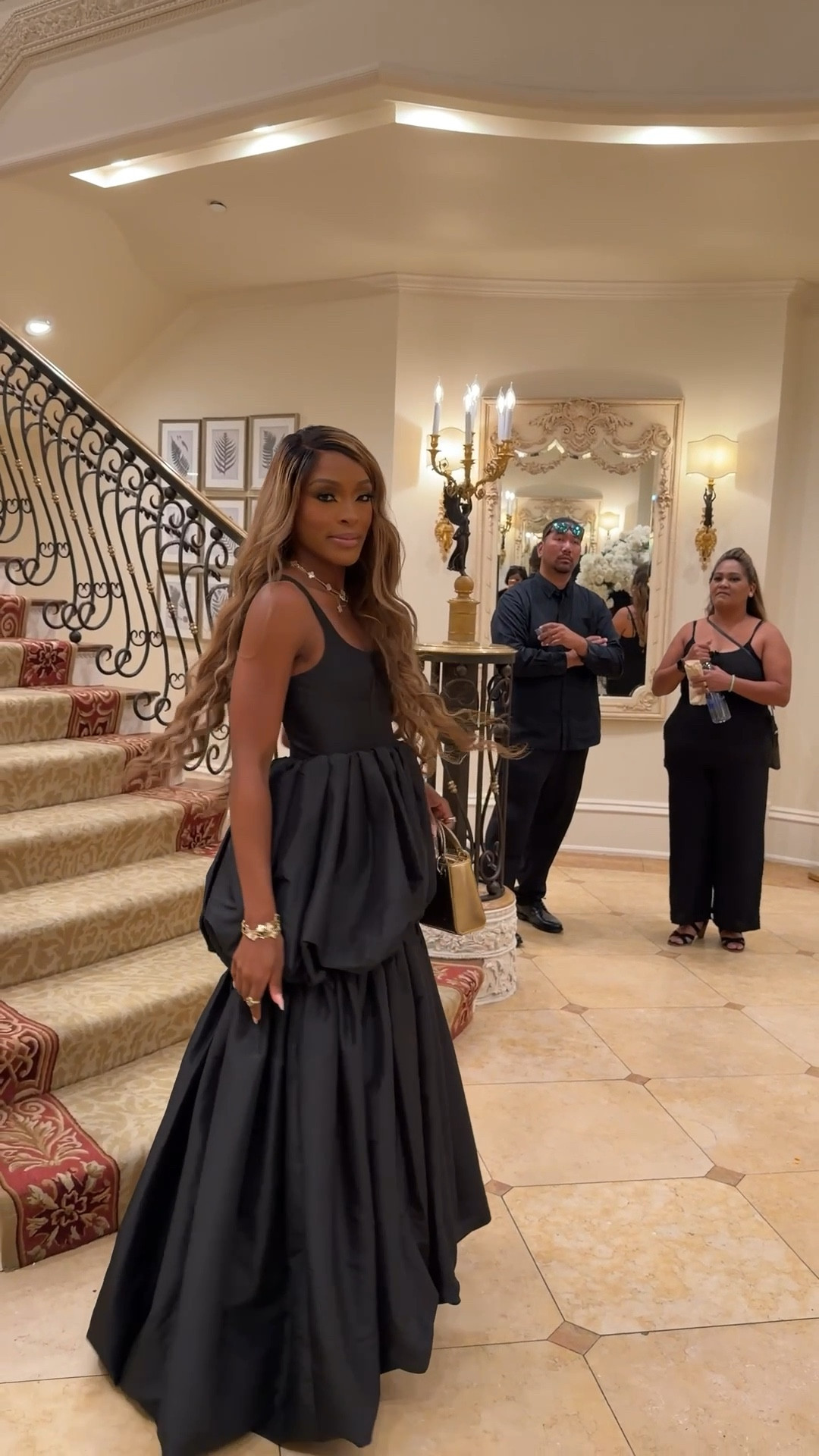 Big black dress moment 🖤

Love this gown by Simkhai!!! Yall got to get into it or something similar!!! 🥰

#LTKHoliday #LTKFindsUnder100 #LTKSaleAlert
