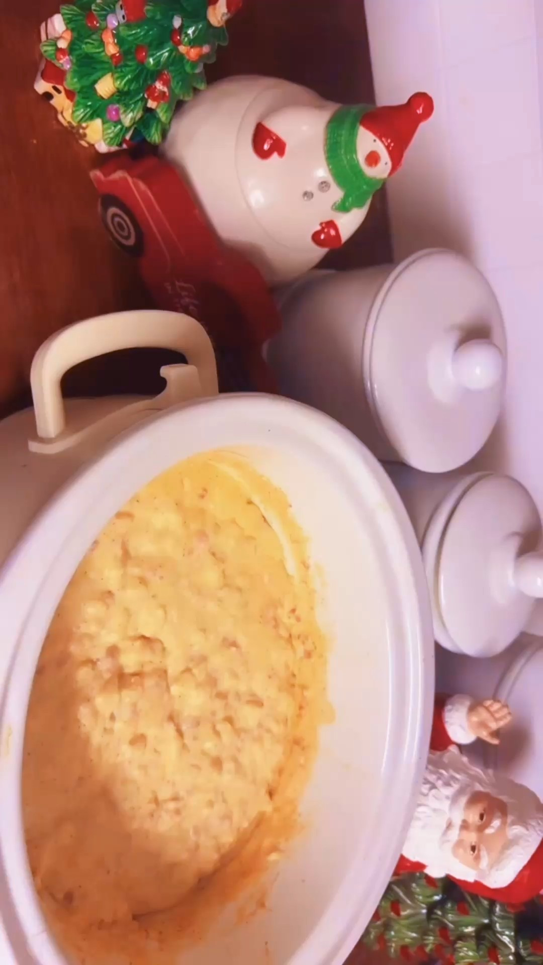 Cozy season called for my yummy baked potato 🥔 soup 🥣  for dinner 😋 - Wes was sooooo happy 🤭😍 to smell it when he walked in the door 🚪 this evening!! 🫶🏽