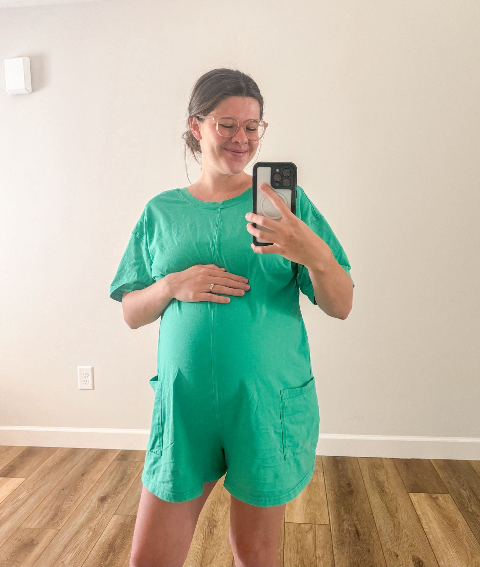 T-shirt romper from Amazon that actually fits 9 months pregnant! 