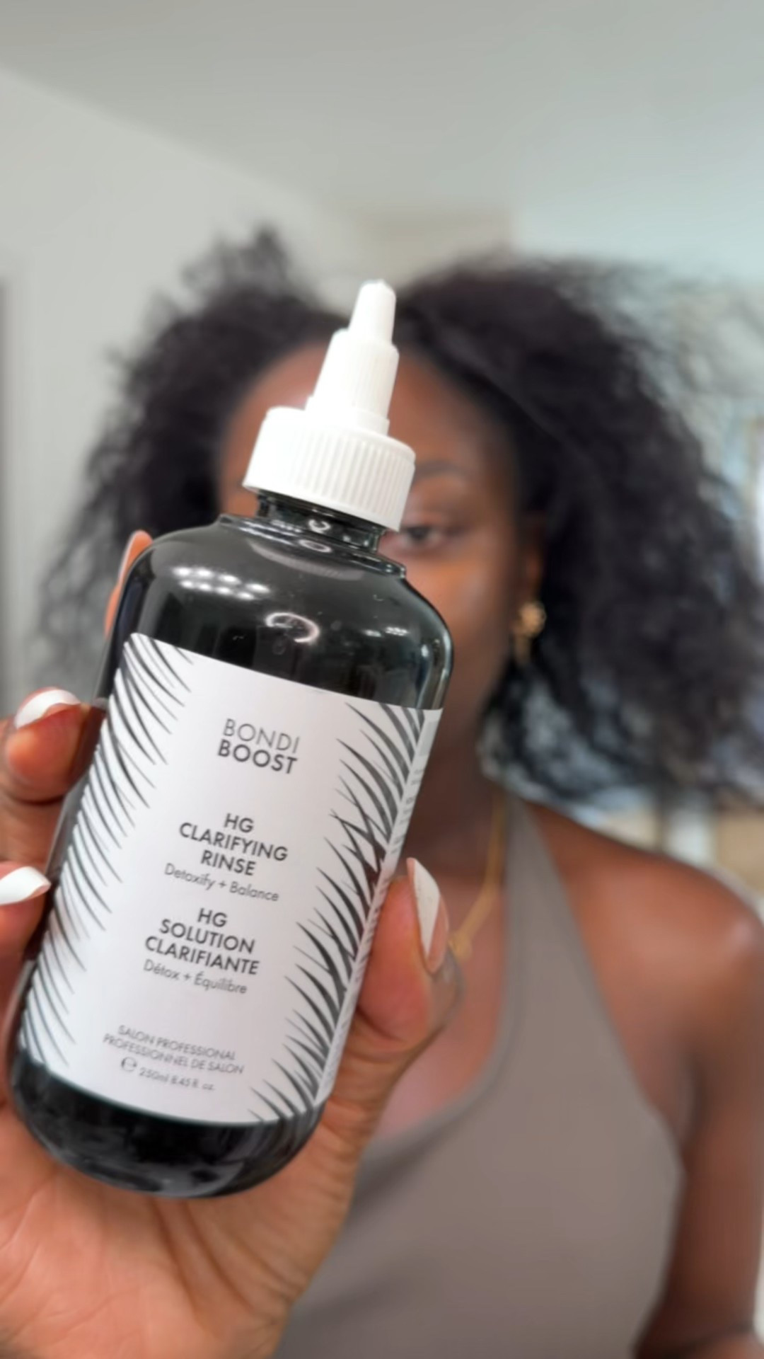 Def need this Bondi Boost clarifying rinse to detox and balance my
Scalp because my scalp was screaming! Perfect to use before shampooing and conditioning 