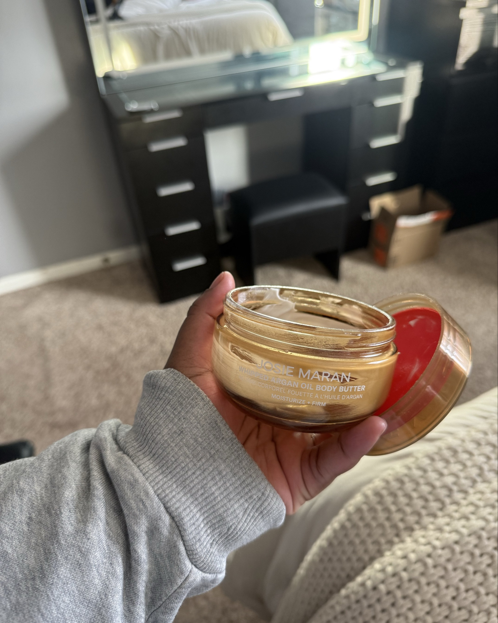 the BEST body butter to exist 

#LTKselfcare #LTKBeauty #LTKmorningroutine