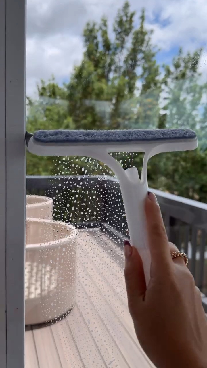 Amazon Cleaning Must Have! This 3 in 1 window cleaner makes cleaning glass, mirror, shower doors and even car windows so much easier 🙌. The built in spray+squeegee combo leaves everything streak free 🫧✨🤍

#cleaninghacks #cleaningmusthaves #streakfree

#LTKHome
