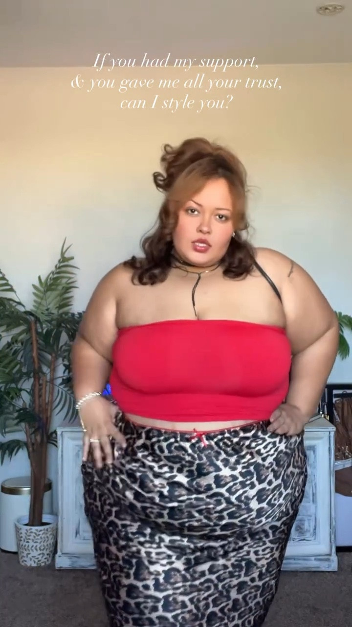 My the girlies you need some body positivity, love, support, and styling advice find me! ✨ 

I know the internet can be such a hard place to be accepted, epically when there was a time we had to be careful how we walked outside, being mindful about what we were or we would get made fun of. I’m here to help you change those society standards and setbacks that live in your head rent free! Confidence doesn’t wear you, you wear it! None of us were born with it, so it’s something you have to decide that you are going to have. It’s such a delusional process but believe me, the same way we are taught to believe in ourselves in school, works no different here. If you don’t know where to begin, follow me, and I’ll help you sis! ✨🥥🐚 

Shop this outfit linked on my LTK in bio! ✨

.
.
.

#plussizefashionblogger #plussizefashion #madiskirt #leopardprint #curvynstyle #curvygirlfashion #curvyandconfident #tubetop #straplesstop #animalprint #fashionnova #fashionnovadress #tiktokshop #fallfashiontrends #falloutfitideas #outfitofthedaybabe #y2kstyle #y2kfashion #chokernecklace #satinskirt #plussizeskirt
