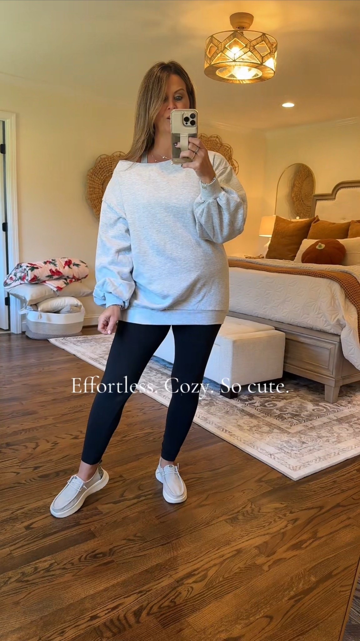 This sweatshirt is that perfect slouchy-but-still-cute fit.


#LTKStyleTip #LTKmomlife #LTKOver40