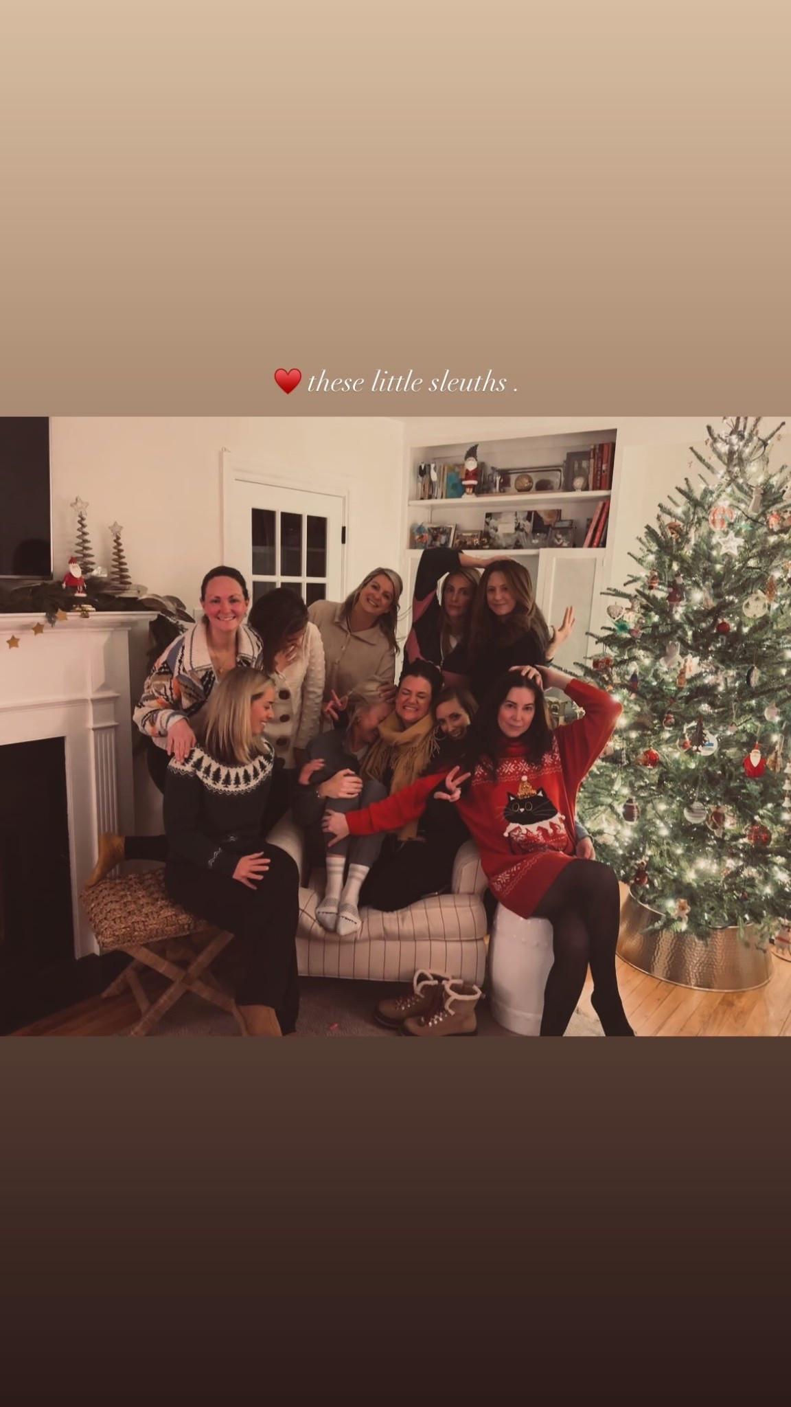 ♥️ these little sleuths .