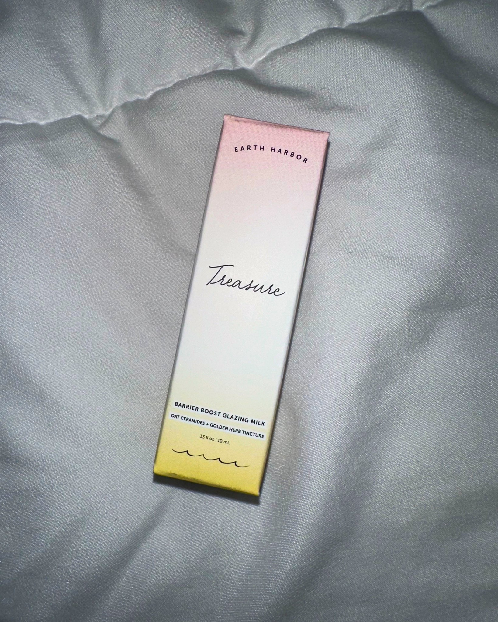 I’m always a little nervous trying new skincare products but this is one I gotta share! My skin drinks this treasure trove of milky hydration up. 

This lightweight moisturizer effortlessly calms, smooths, and strengthens skin. 

It would even make a good Valentine’s Day giftsure

#Skincare #LTKskincare #Moisturizer #BarrierBoost 

#LTKValentine #LTKBeauty #LTKselfcare