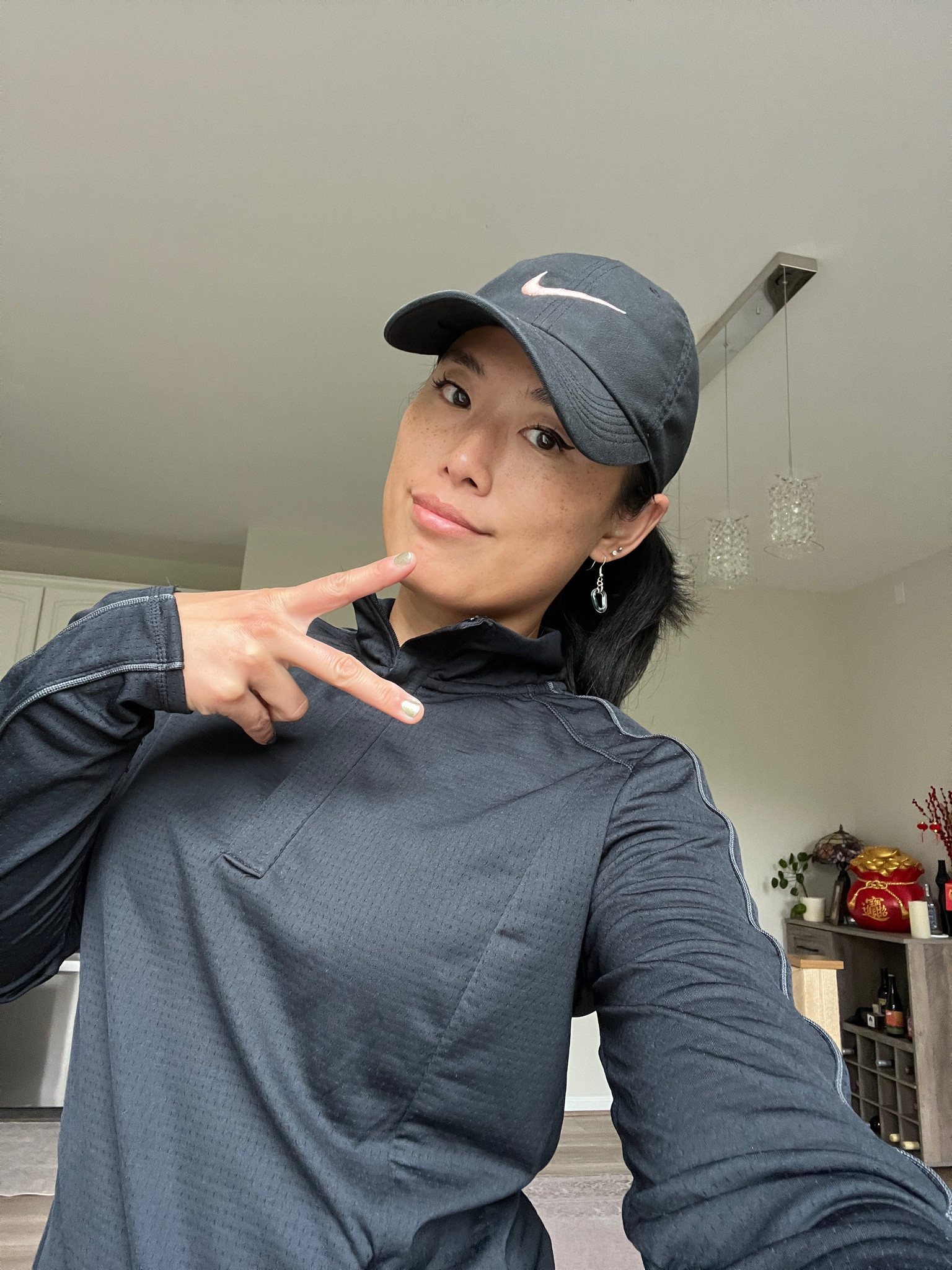 Runner’s outfit, runner’s hat, runner’s windbreaker, runner’s fit style, fitness, gym look, magnetic lashes, silky lashes

#LTKSeasonal #LTKfitness #LTKActive