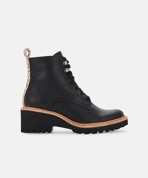HINTO BOOTS IN BLACK LEATHER | DolceVita.com