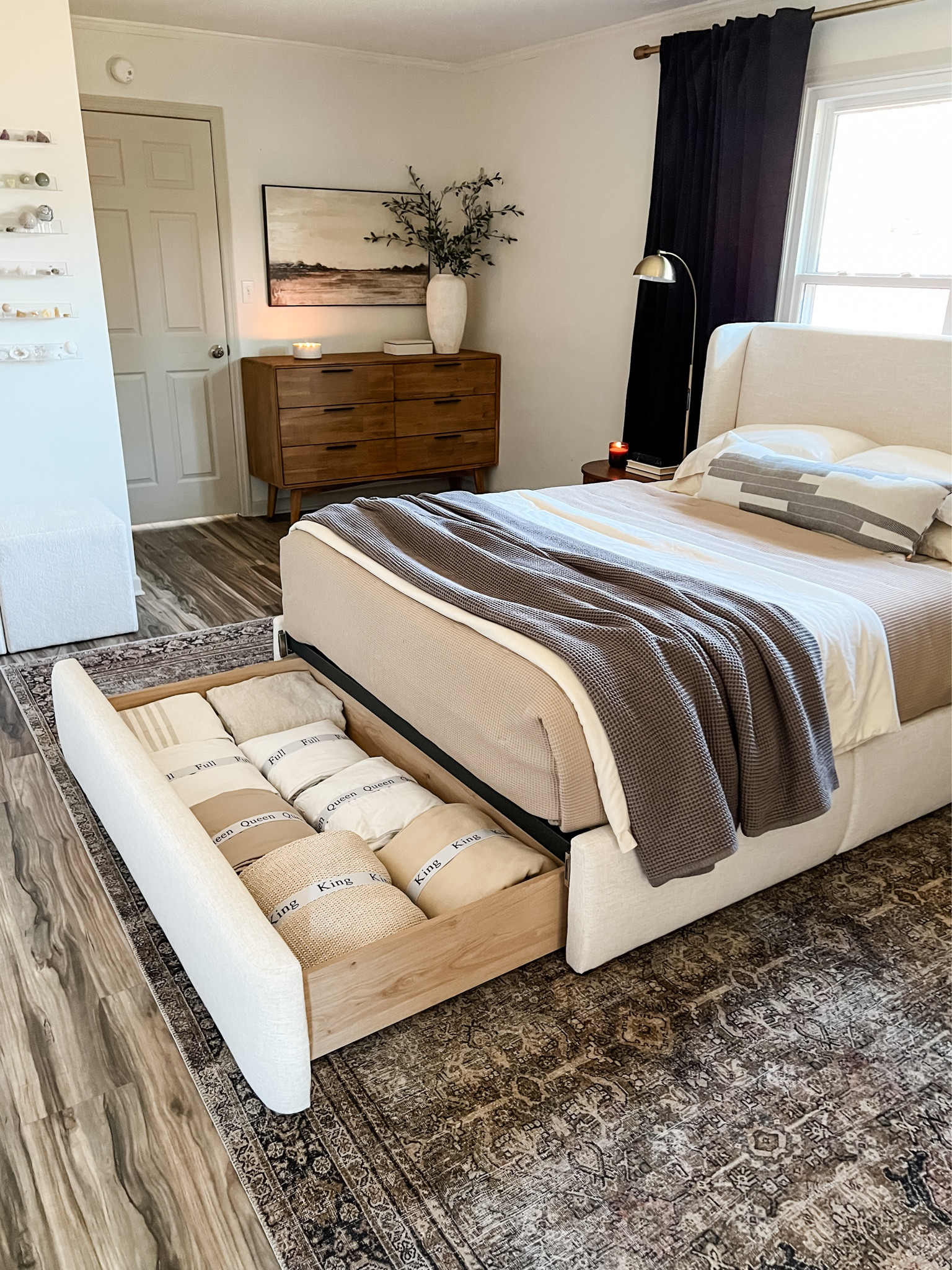 Dalton queen storage bed hotsell