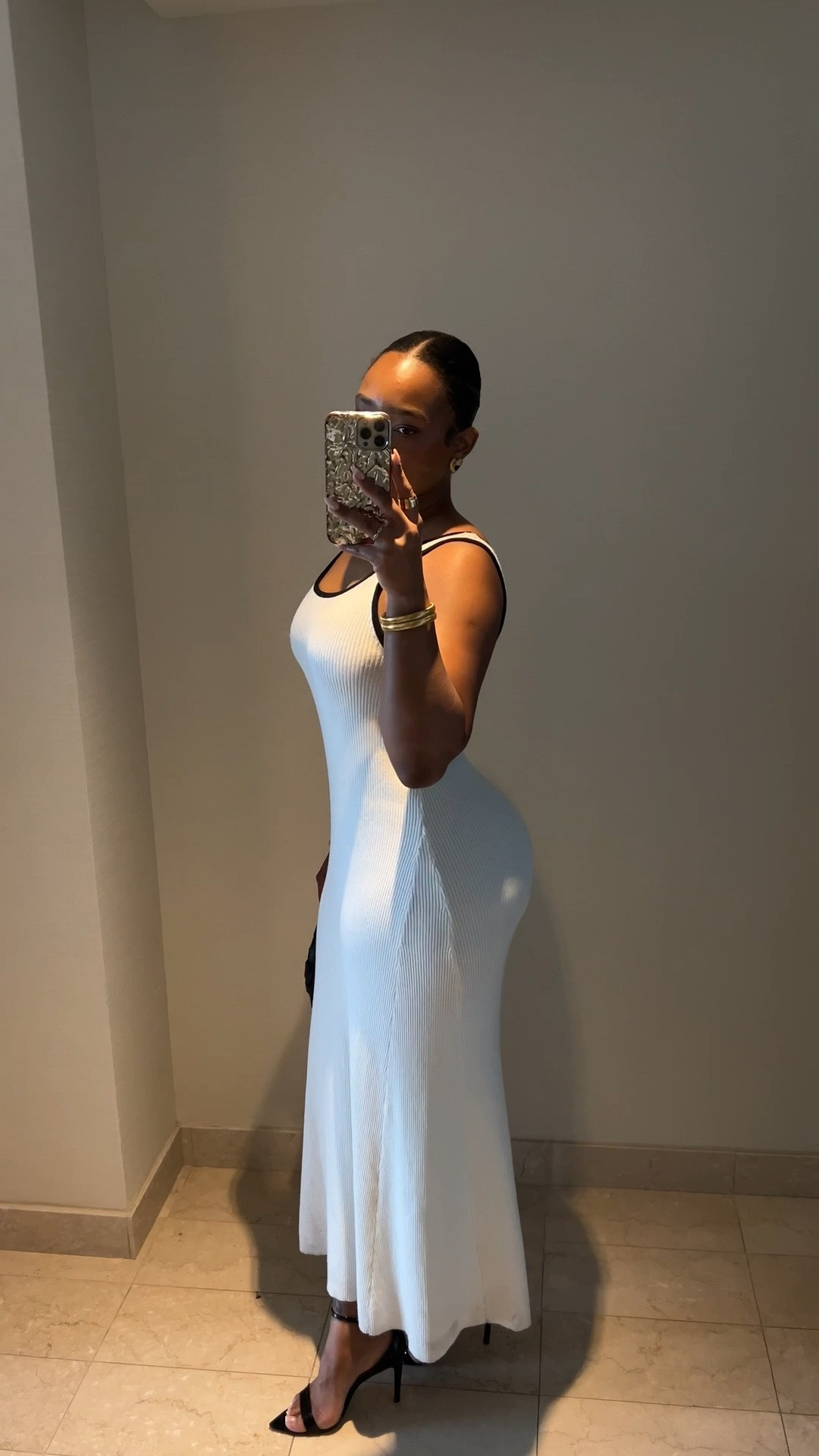 Loving this H&M dress 😍
#H&M #Summerdress

#LTKStyleTip #LTKSummerEdit #LTKSeasonal