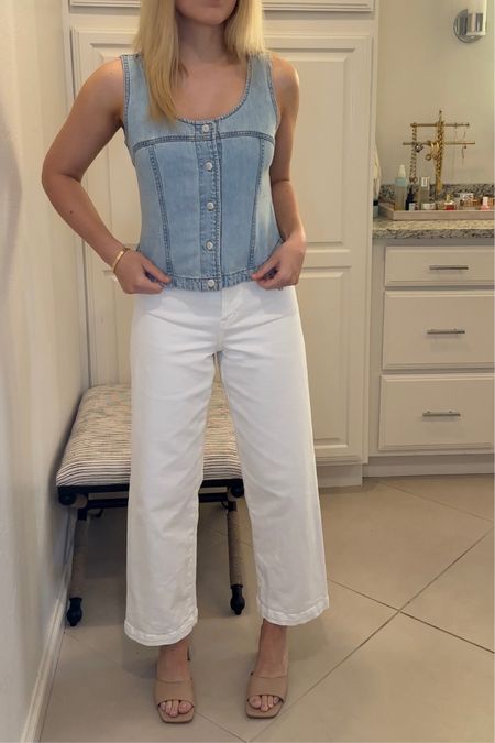 White jeans 
Summer outfit 
Summer 
Vacation outfit
Vacation 
Date night outfit
#Itkseasonal
#Itkover40
#Itku
 #ltkshoecrush #ltkfindsunder100  