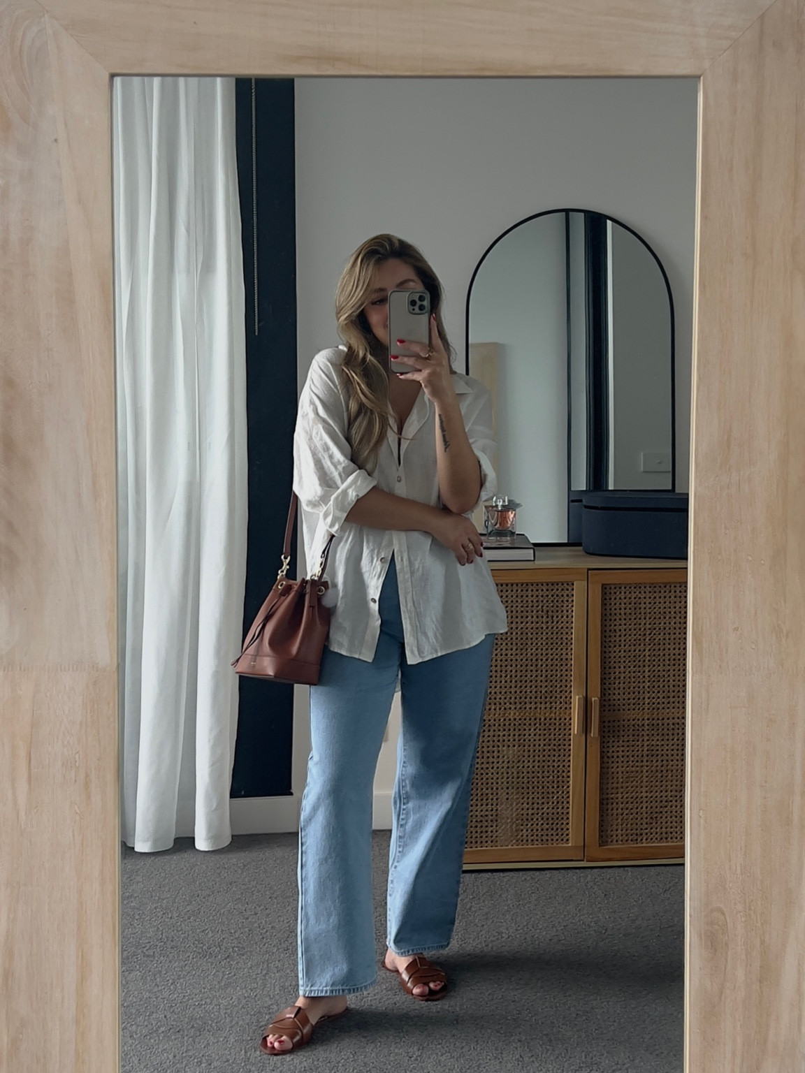 Shirt is Grae Cove but have linked alternatives - 
Jeans are size AU 10/28 

#LTKstyletip #LTKaustralia #LTKeurope