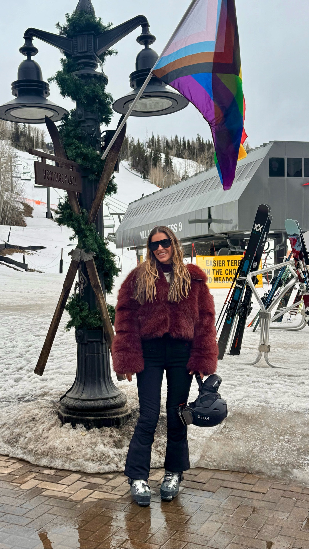 off for day 3 in telluride for gay ski week & & day 2 skiing🎿⛷️

shop my perfect moment collab for less w h&m you won’t grieve cost of my jacket & sweater!

+ rest of my ski essentials too! 

#LTKSaleAlert #LTKTravel #LTKActive