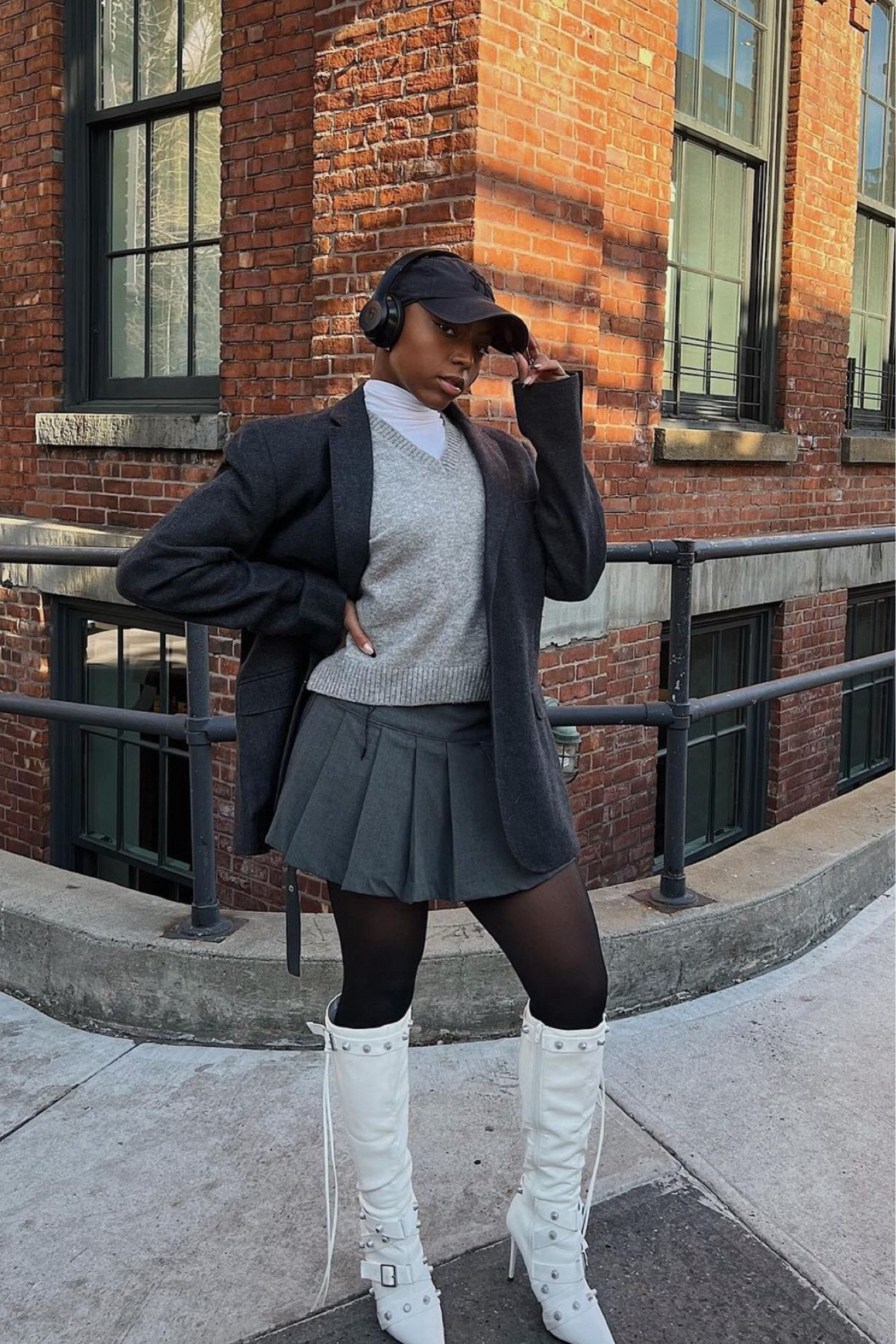 Valentine’s Day Outfit Inspo: For A Cute Cuddly Evening 

#LTKSeasonal #LTKMostLoved