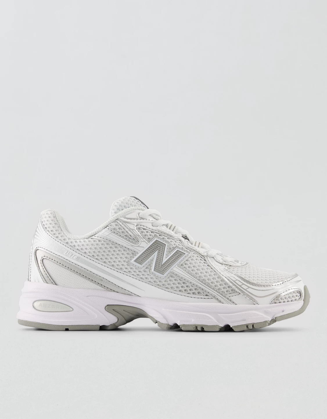 New Balance Men's 740 Sneaker | American Eagle Outfitters (US & CA)