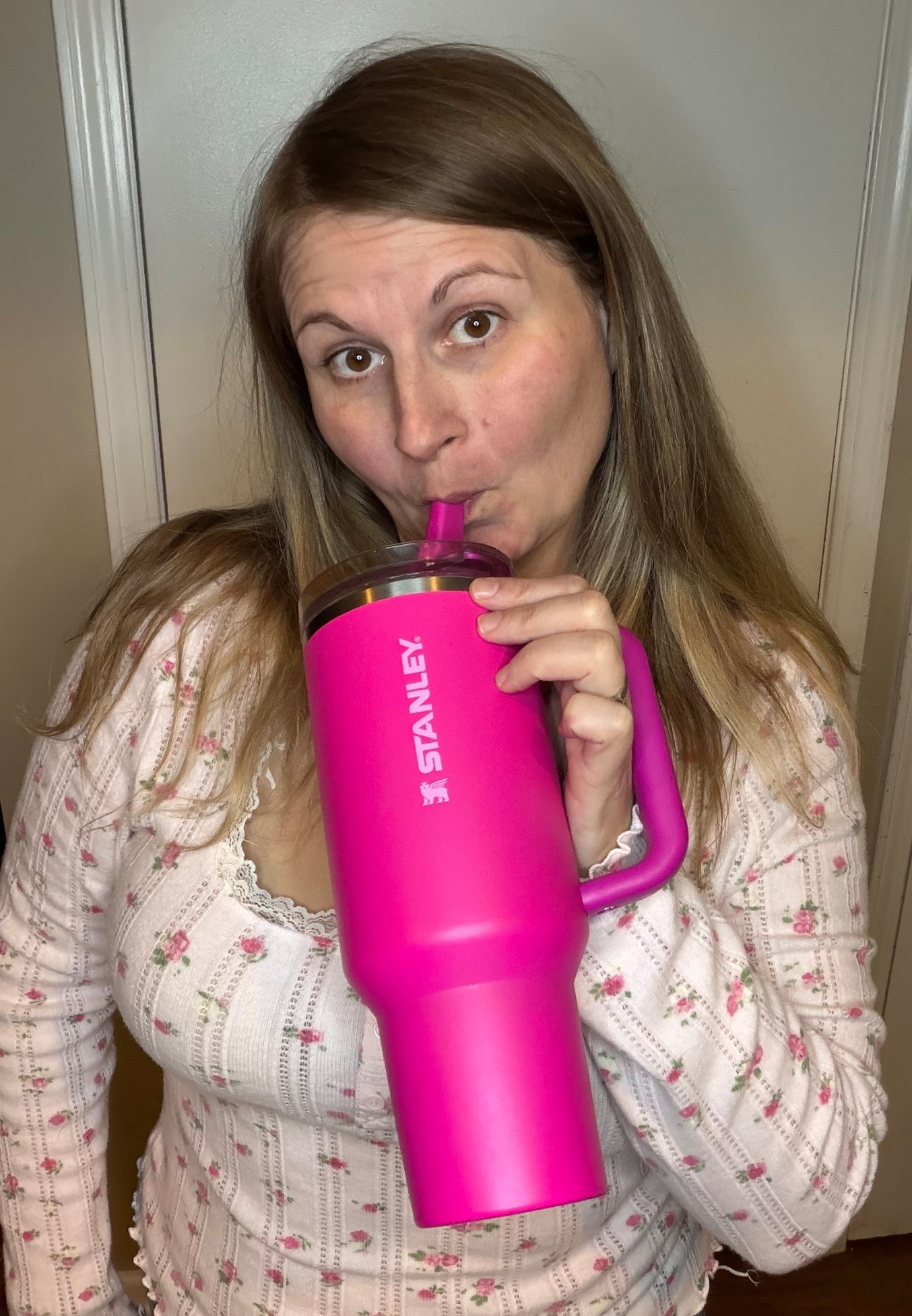 Hydration but make it cute 💗
I carry my Stanley everywhere, it keeps my drinks cold for hours and the handle makes it so easy to grab and go.

#LTKdayinmylife #LTKstorytime #LTKfoodie