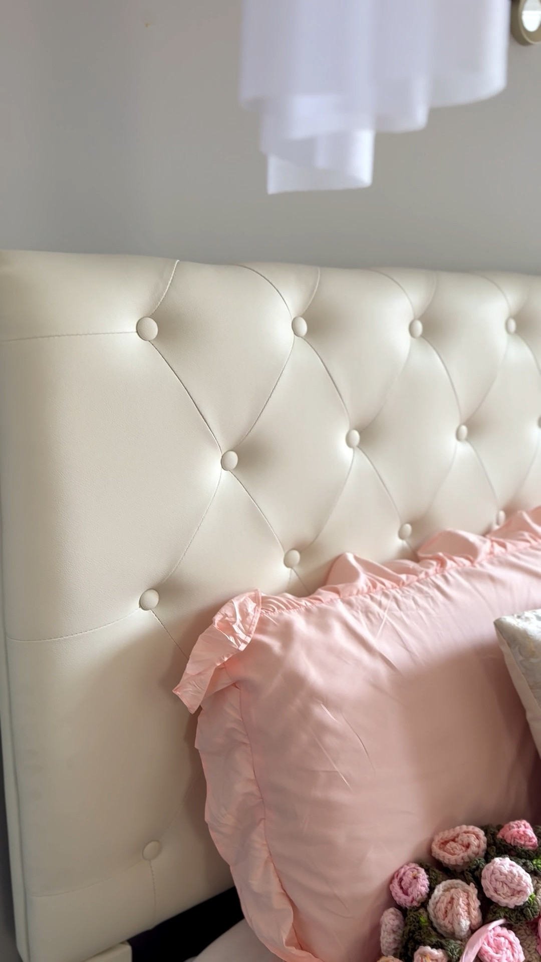 White Leather Upholstered Bed 

#LTKSaleAlert #LTKU #LTKHome