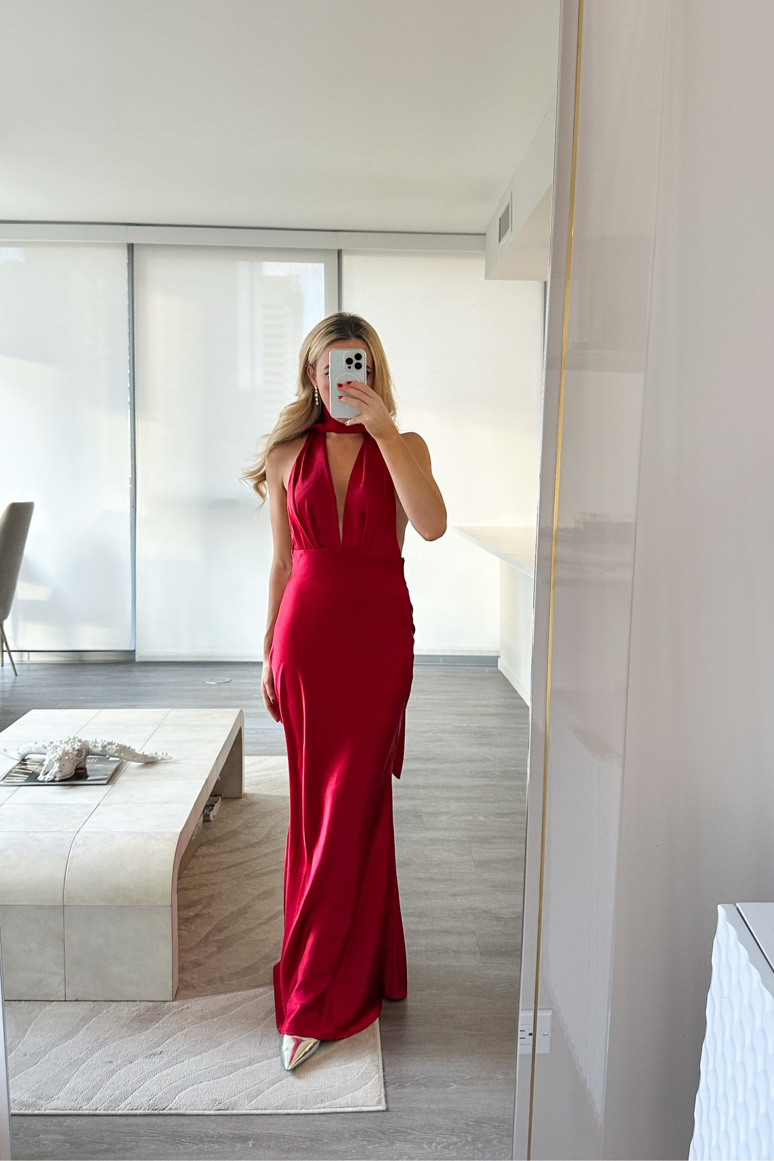 holiday party outfit


dress available in other colors and would be stunning for wedding guest dress / wedding in Europe 


red dress, holiday dress, holiday party look, satin dress, gown, formal dress, wedding guest dress, dangle earrings, holiday outfit #LTKHoliday 

#LTKParties #LTKStyleTip #LTKWedding