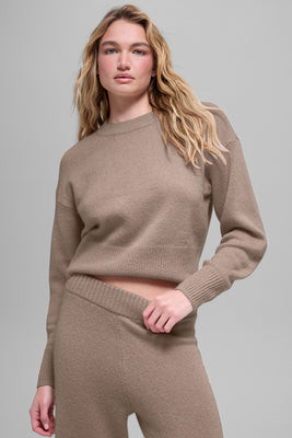 ALO | Cashmere New Class Crewneck Sweater Top in Chai Latte Brown, Size: Small | Alo Yoga