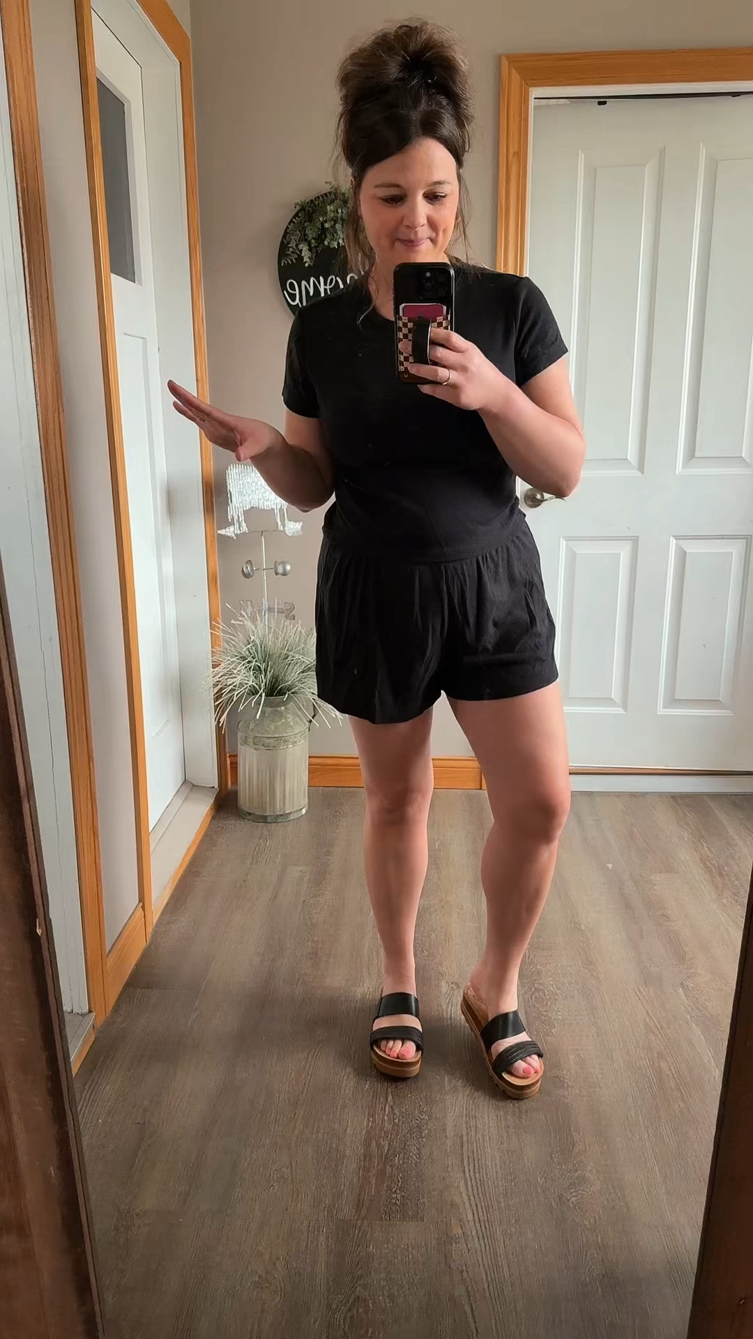 The way a set has changed my life during this current season! 🙌 Obsessed with this style from HANES! #hanes #loungeset #matchingset #twopieceset #postpartumjourney 

#LTKmomlife #LTKootd #LTKdayinmylife