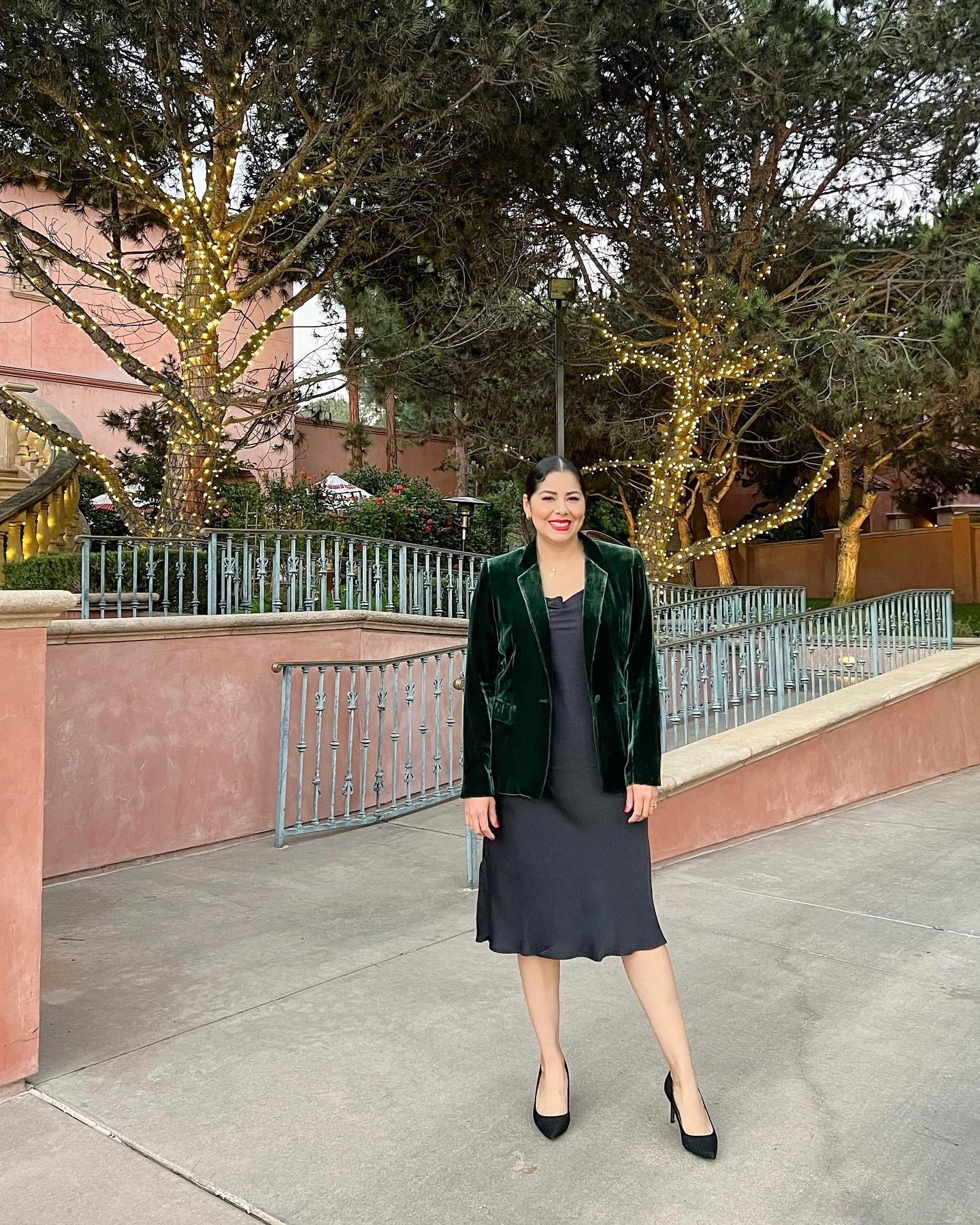 Holiday Party Outfit idea, green velvet blazer outfit

#LTKHoliday #LTKOver40 #LTKootd