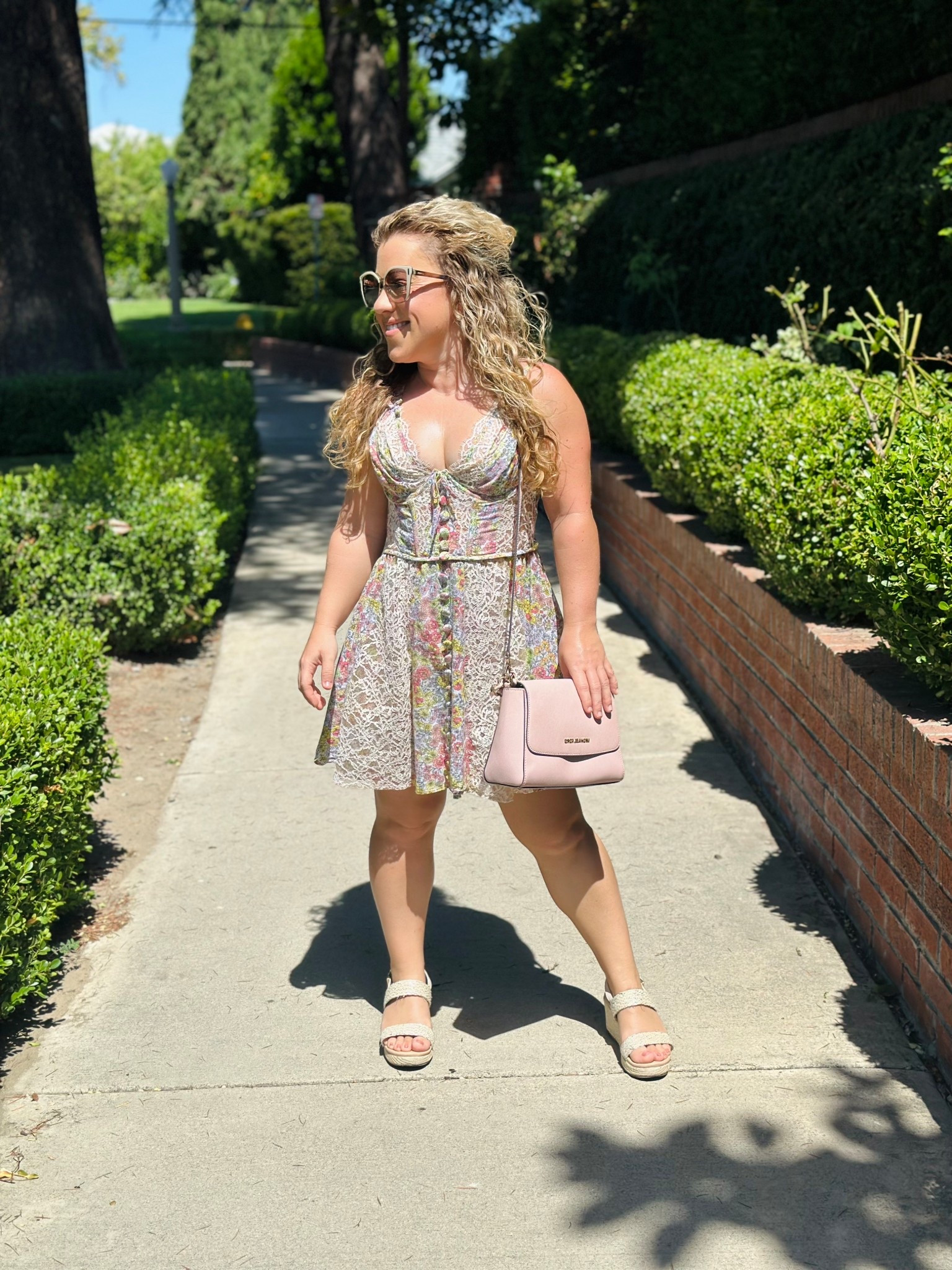 For Love and Lemons Floral dresses are giving Sping chic vibes!🌸

#LTKSpringSale #LTKootd #LTKPetite