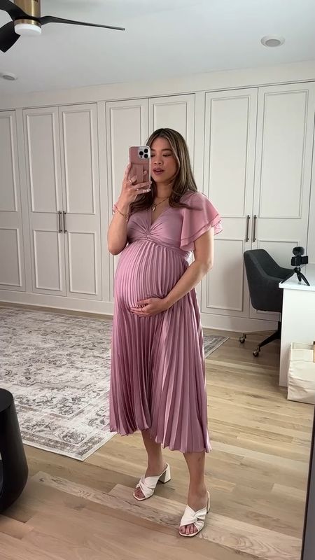 Size up in this dress if you are pregnant!

vacation outfits, Nashville outfit, spring outfit inspo, family photos, maternity, postpartum outfits, pregnancy outfits, maternity outfits, resort wear, spring outfit, date night, Sunday outfit, church outfit, wedding guest outfit

#LTKParties #LTKBump #LTKSeasonal