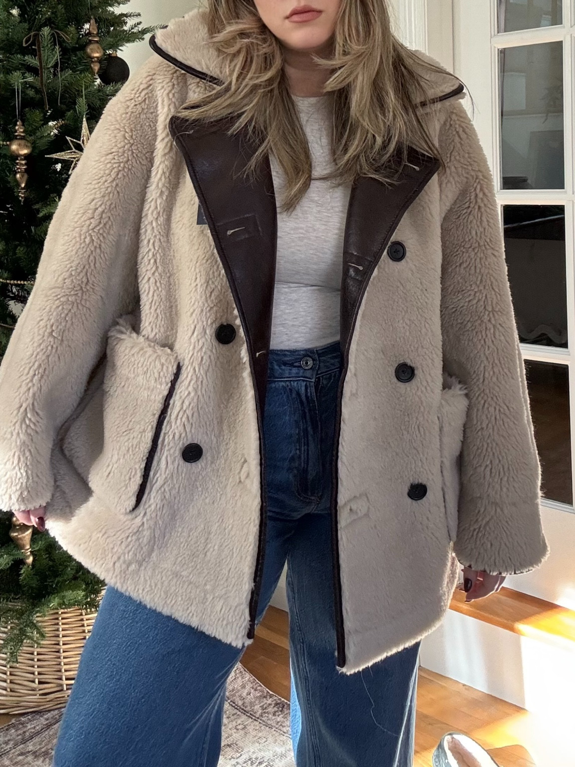 Black Friday Deal - 60% off this reversible coat! Wearing S. Runs oversized  

#LTKCyberWeek #LTKHoliday #LTKGiftGuide