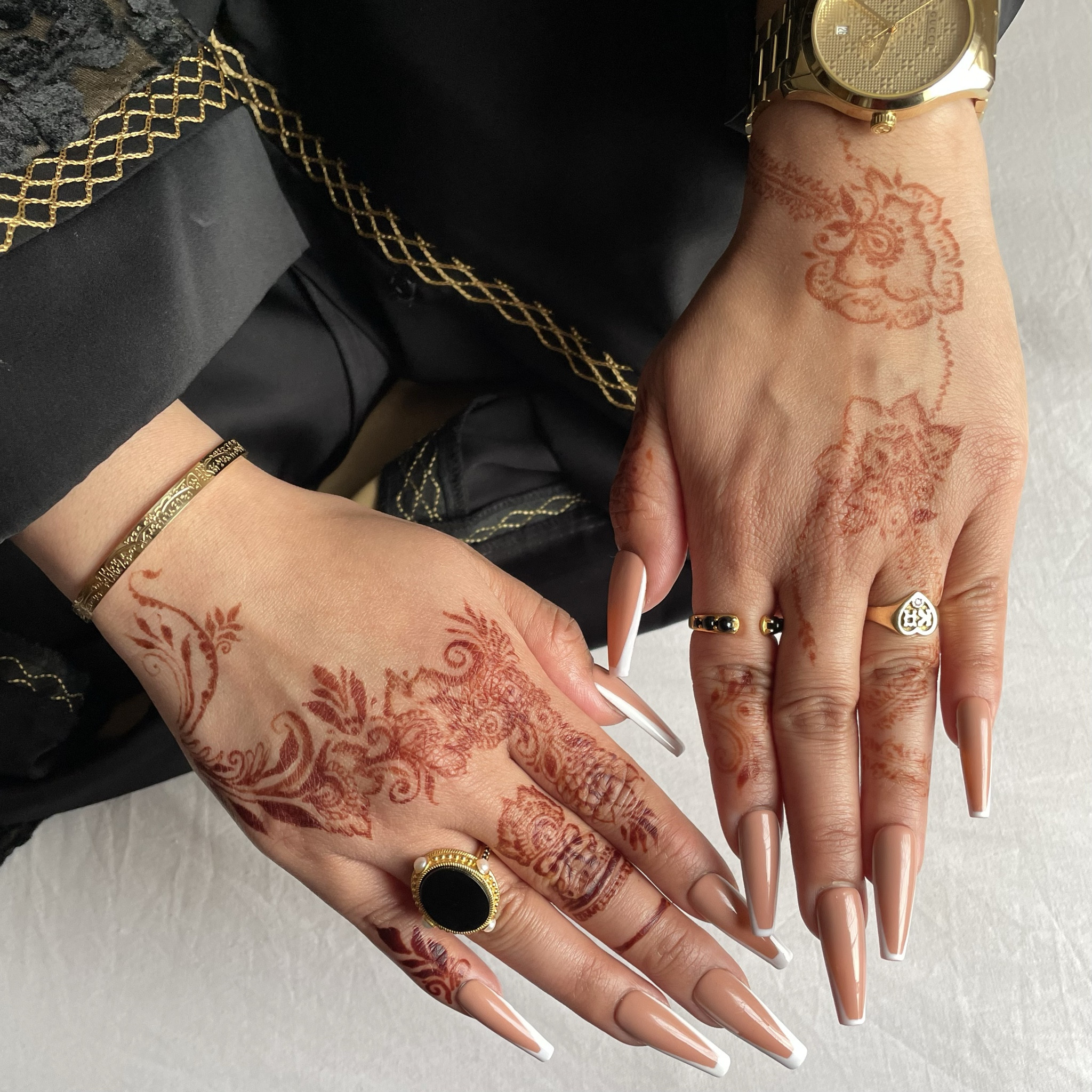 Can’t go wrong with gold and black jewellery jewelery with an abaya

#LTKGiftGuide #LTKstyletip #LTKeurope